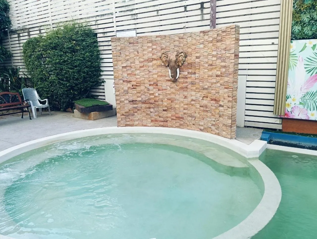 Swimming pool in Ayara Grand Palace Hotel