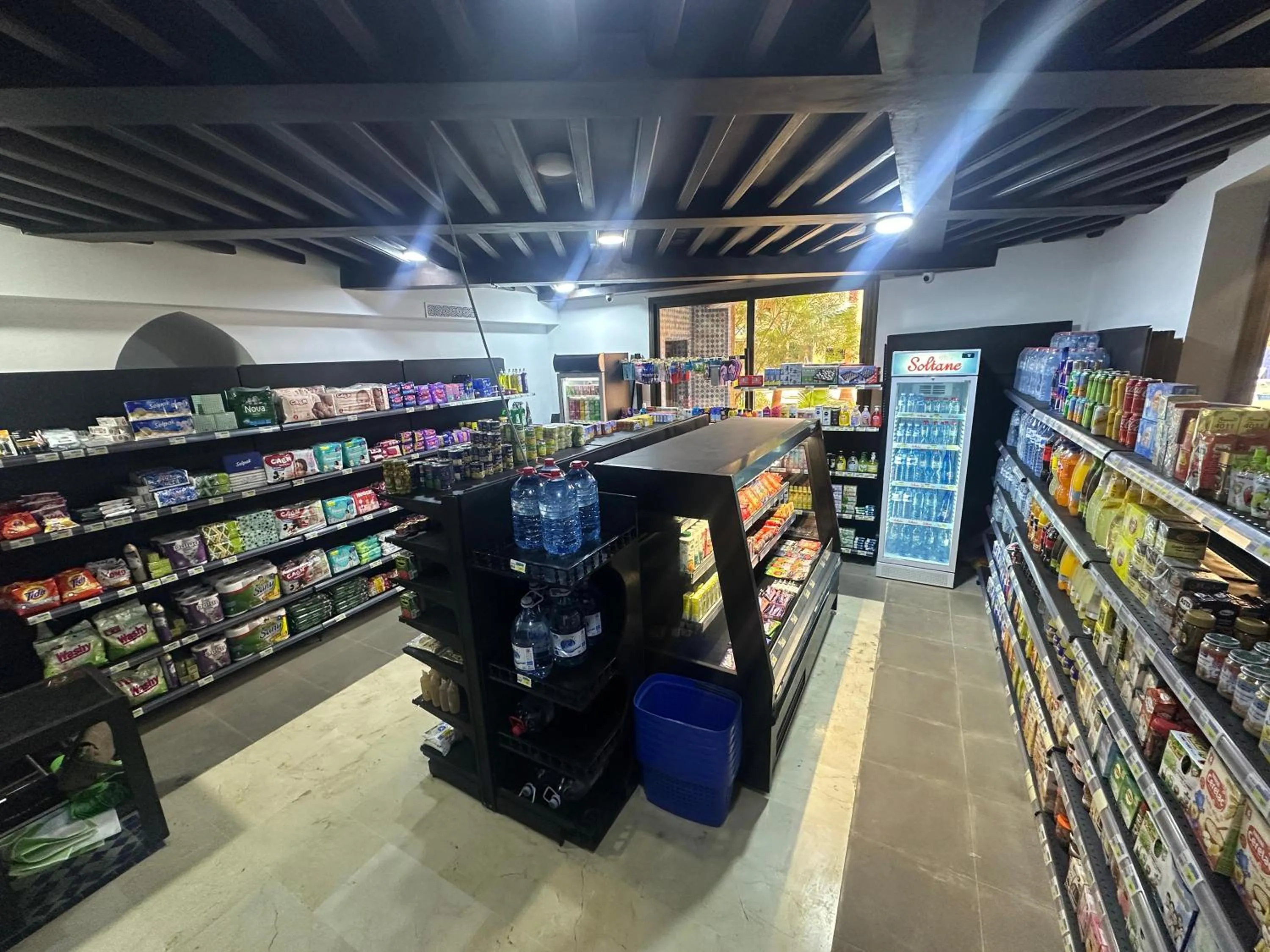 Supermarket/grocery shop in Mogador Menzah Appart Hôtel