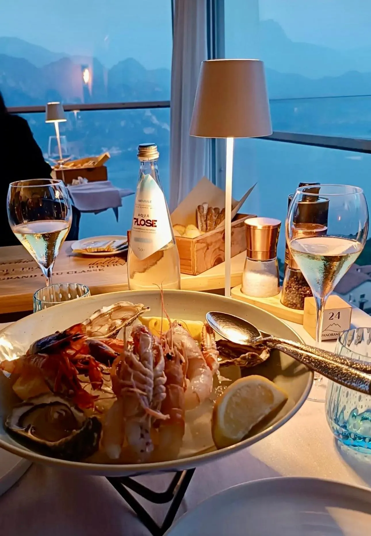 Restaurant/places to eat in Esprit D'Hotel Panoramico