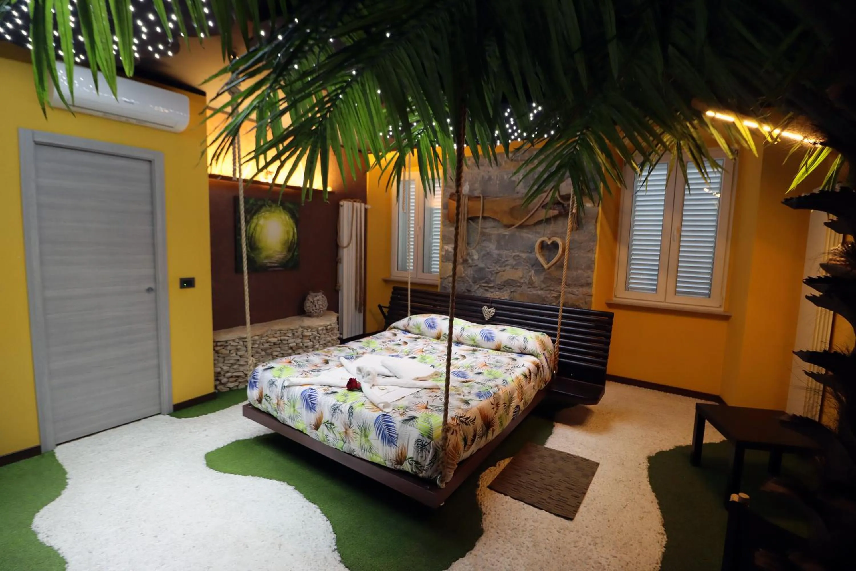 Bedroom, Bed in Thematic Rooms - AThema Atmosphere