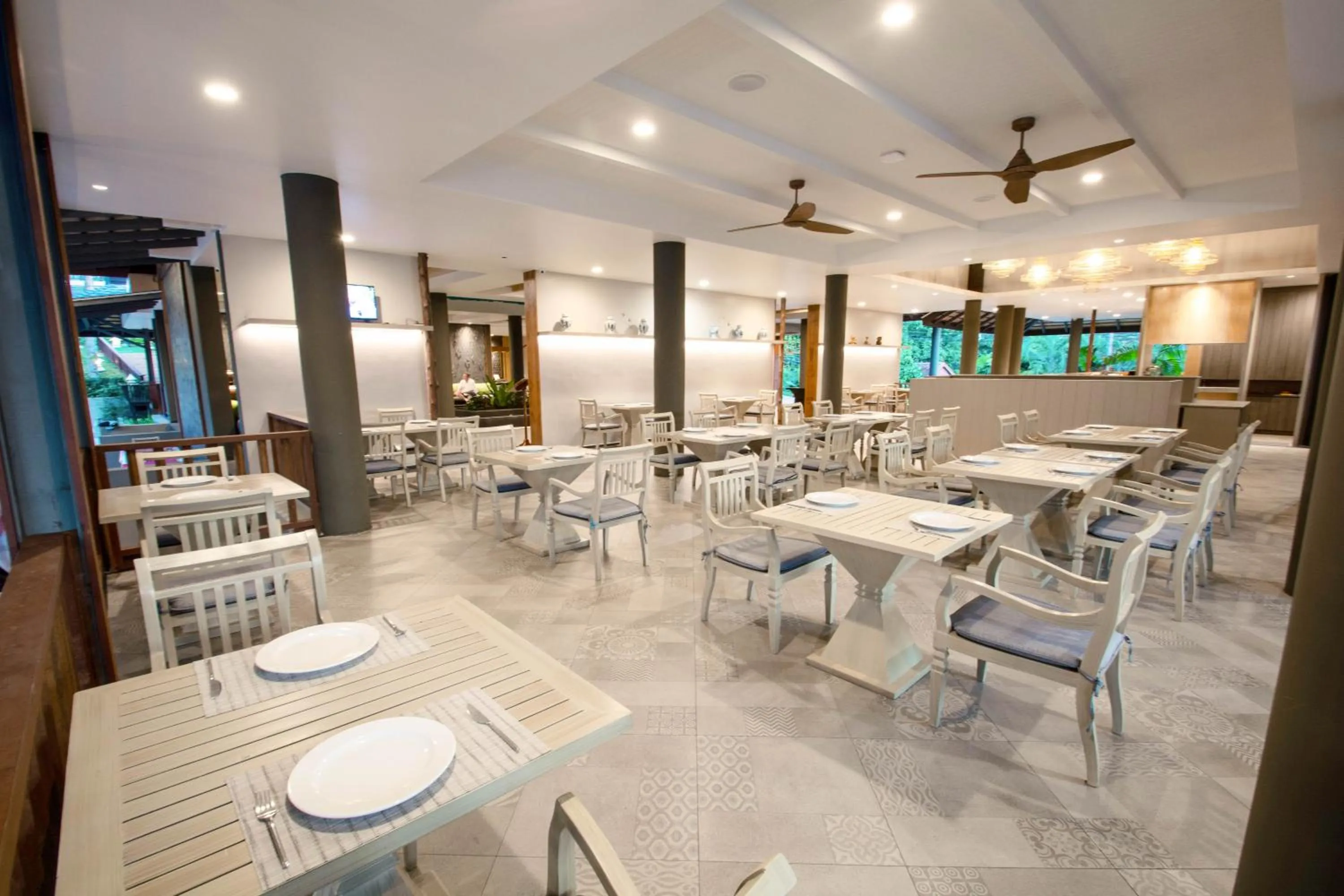 Restaurant/places to eat in Andaman Cannacia Resort & Spa - SHA Extra Plus