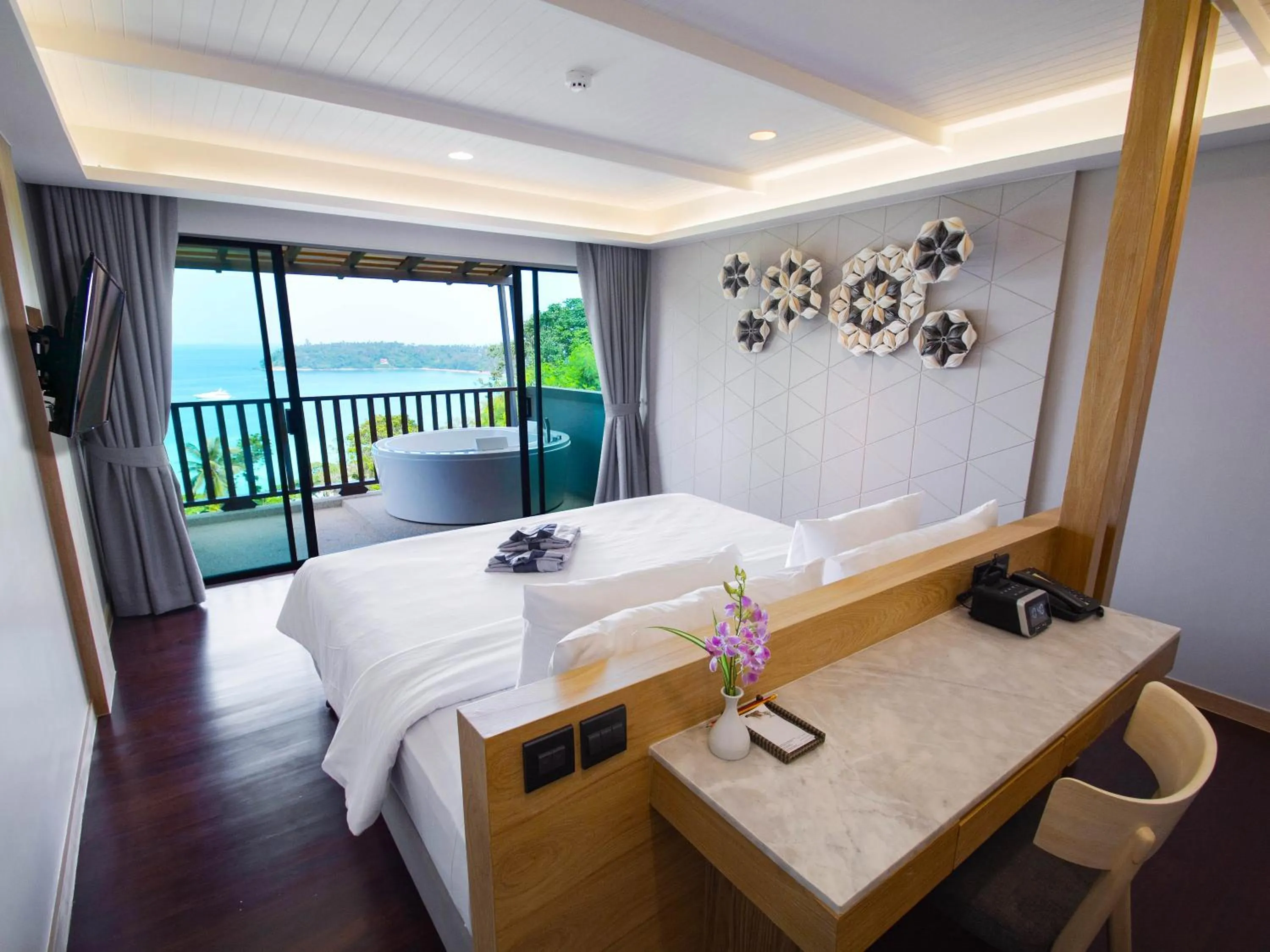 View (from property/room), Bed in Andaman Cannacia Resort & Spa - SHA Extra Plus