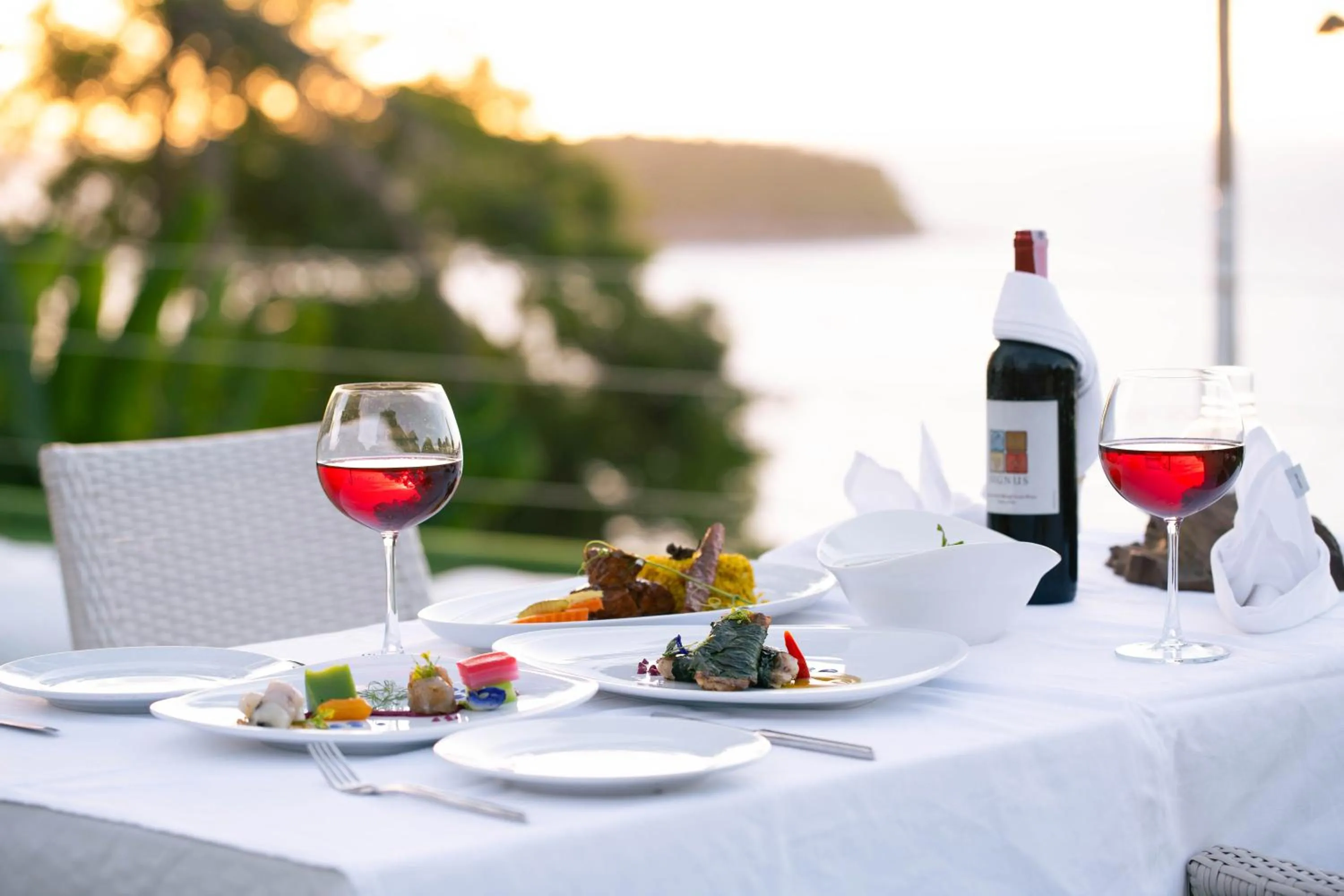 Food and drinks in Andaman Cannacia Resort & Spa - SHA Extra Plus