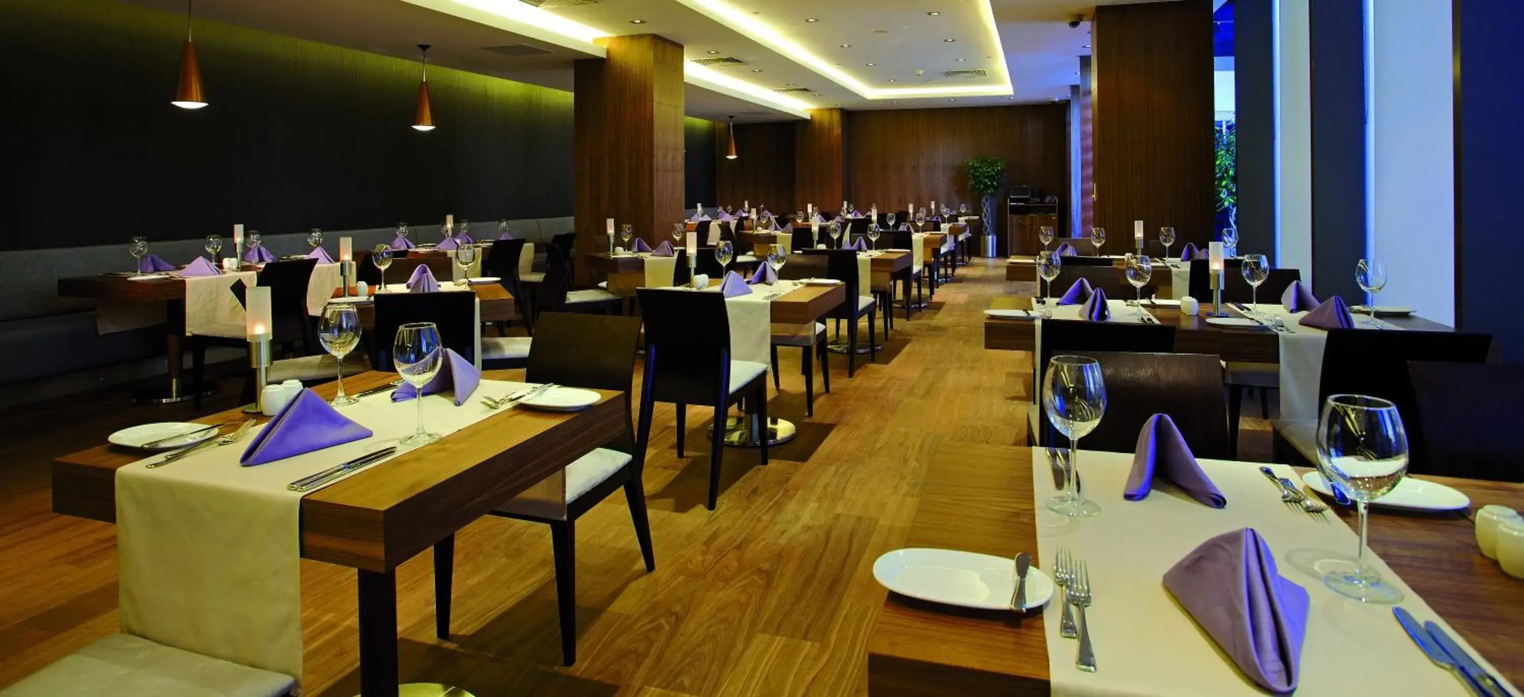 Restaurant/places to eat in Crowne Plaza Istanbul Harbiye by IHG Restaurant/places to eat in Crowne Plaza Istanbul Harbiye by IHG