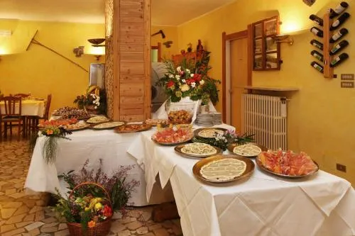 Hotel Holiday Debili