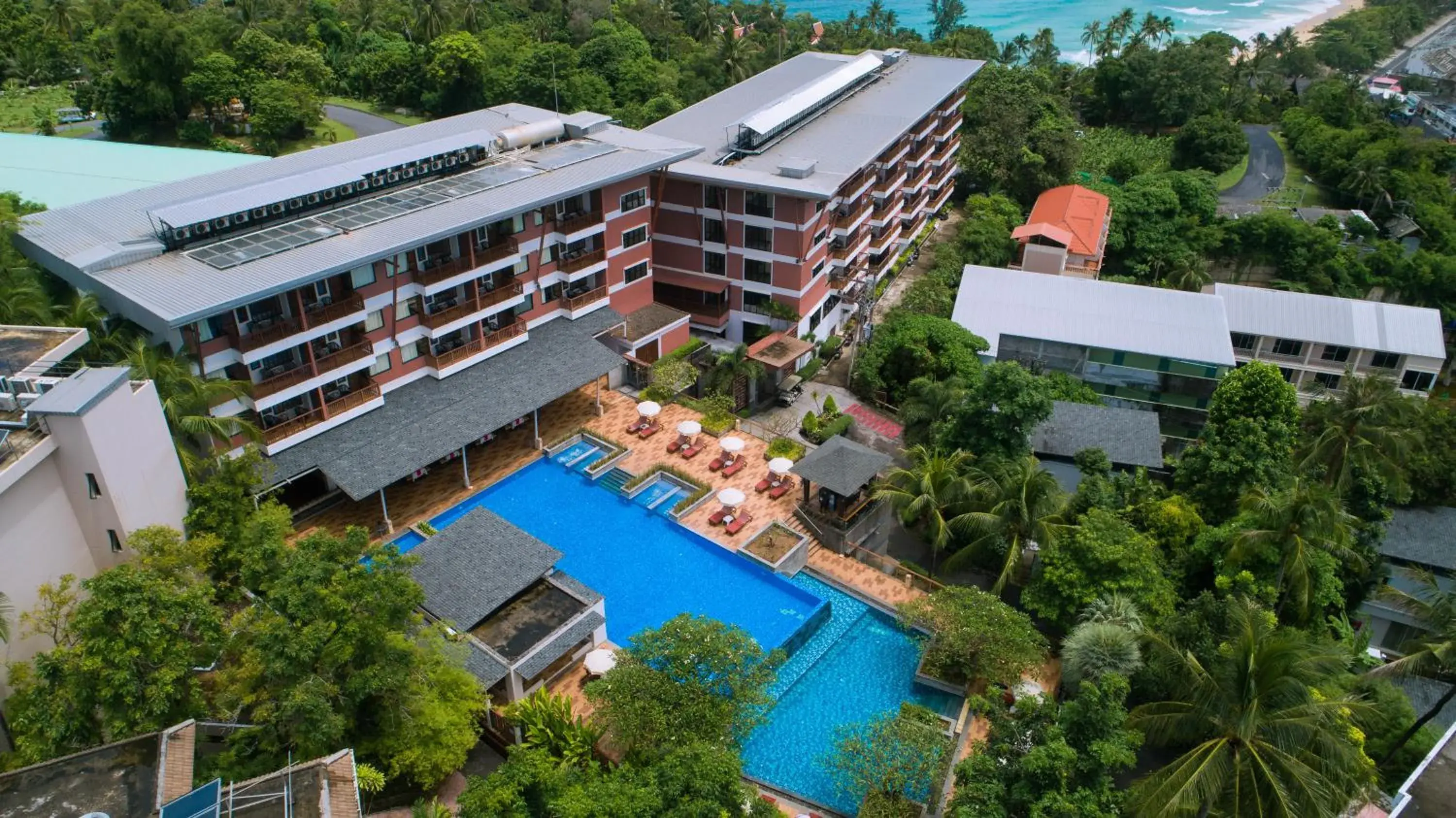 Property building in Peach Blossom Resort & Pool Villa - SHA Plus Property building in Peach Blossom Resort & Pool Villa - SHA Plus
