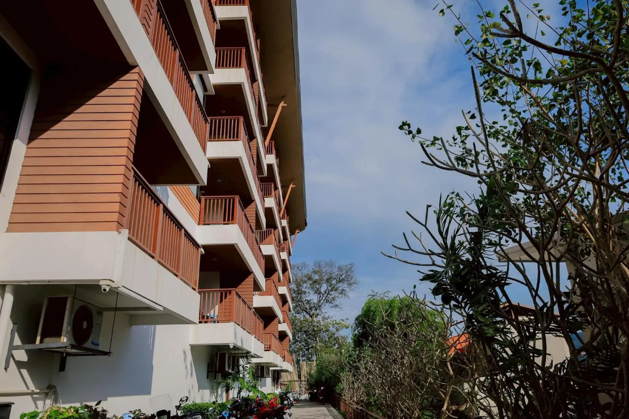 Peach Blossom Resort & Pool Villa - SHA Plus Peach Blossom Resort & Pool Villa - SHA Plus