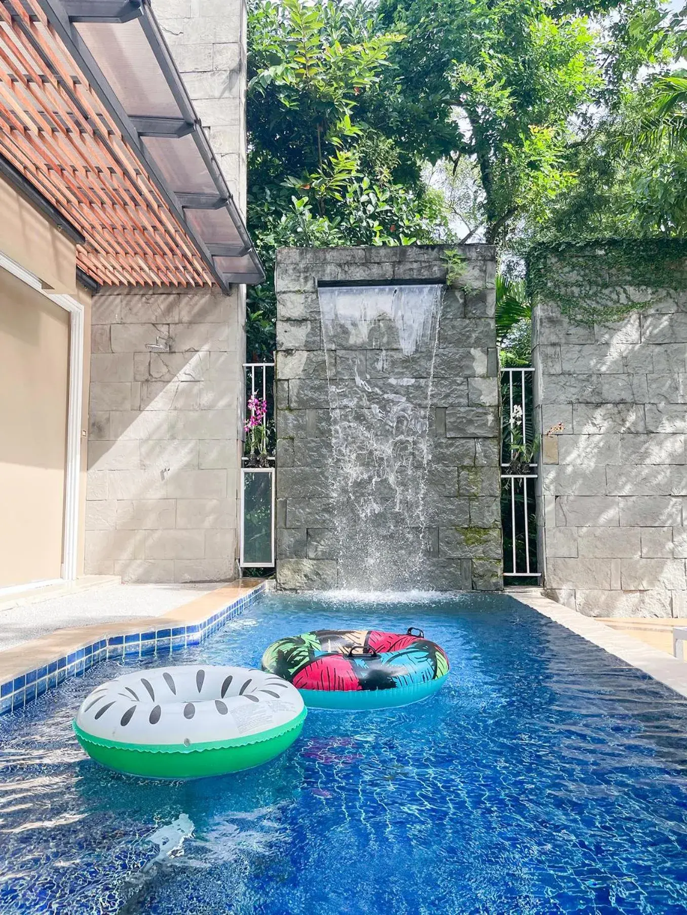 Swimming pool in Peach Blossom Resort & Pool Villa - SHA Plus Swimming pool in Peach Blossom Resort & Pool Villa - SHA Plus