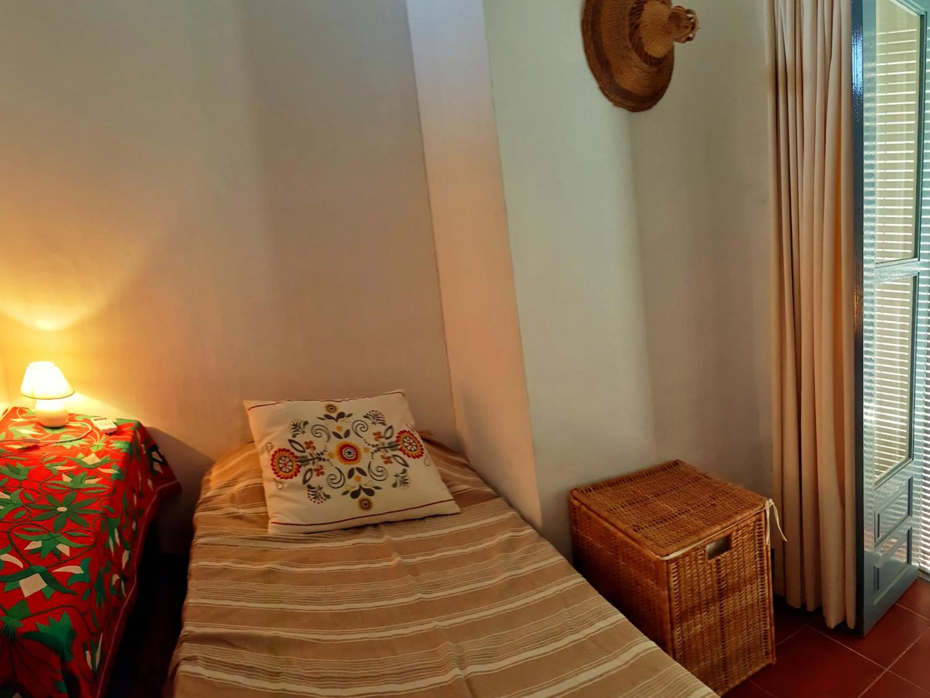 Bedroom, Bed in Casa Jazmin Carabeo