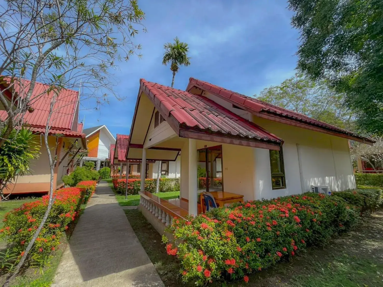 Garden view in Kaibae Hut Resort Garden view in Kaibae Hut Resort