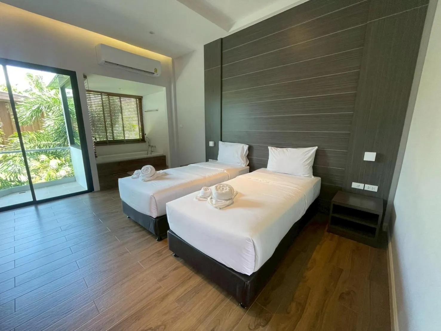 Bed in Kaibae Hut Resort