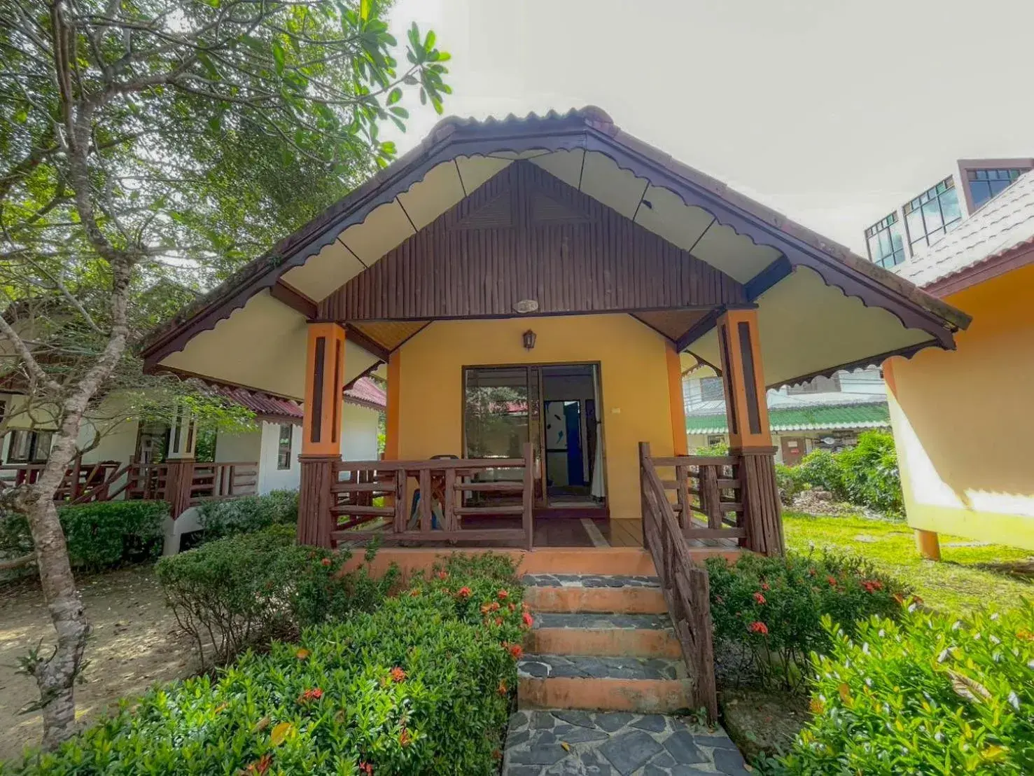 Property building in Kaibae Hut Resort Property building in Kaibae Hut Resort