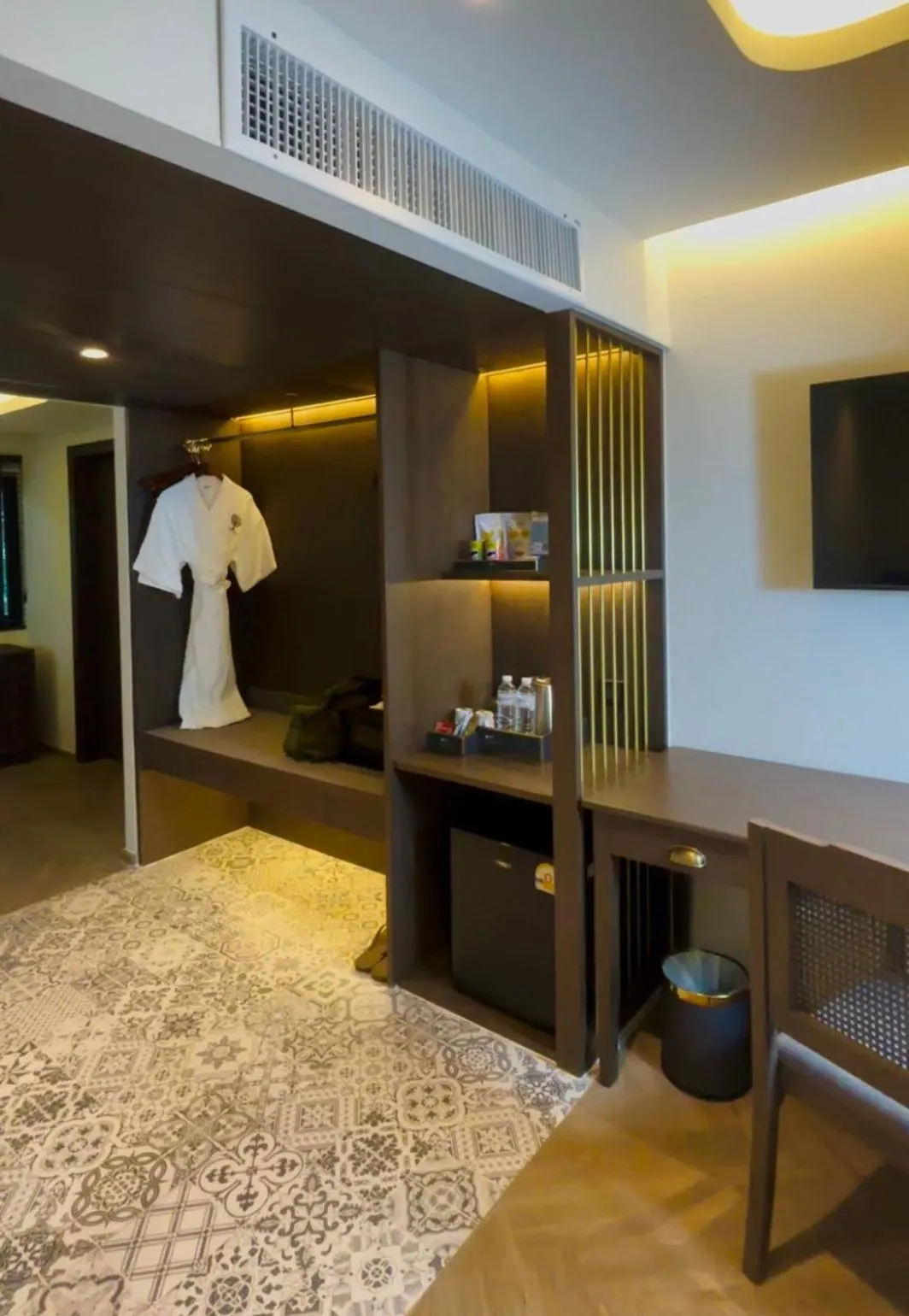 Bed in Peach Hill Resort - SHA Extra Plus