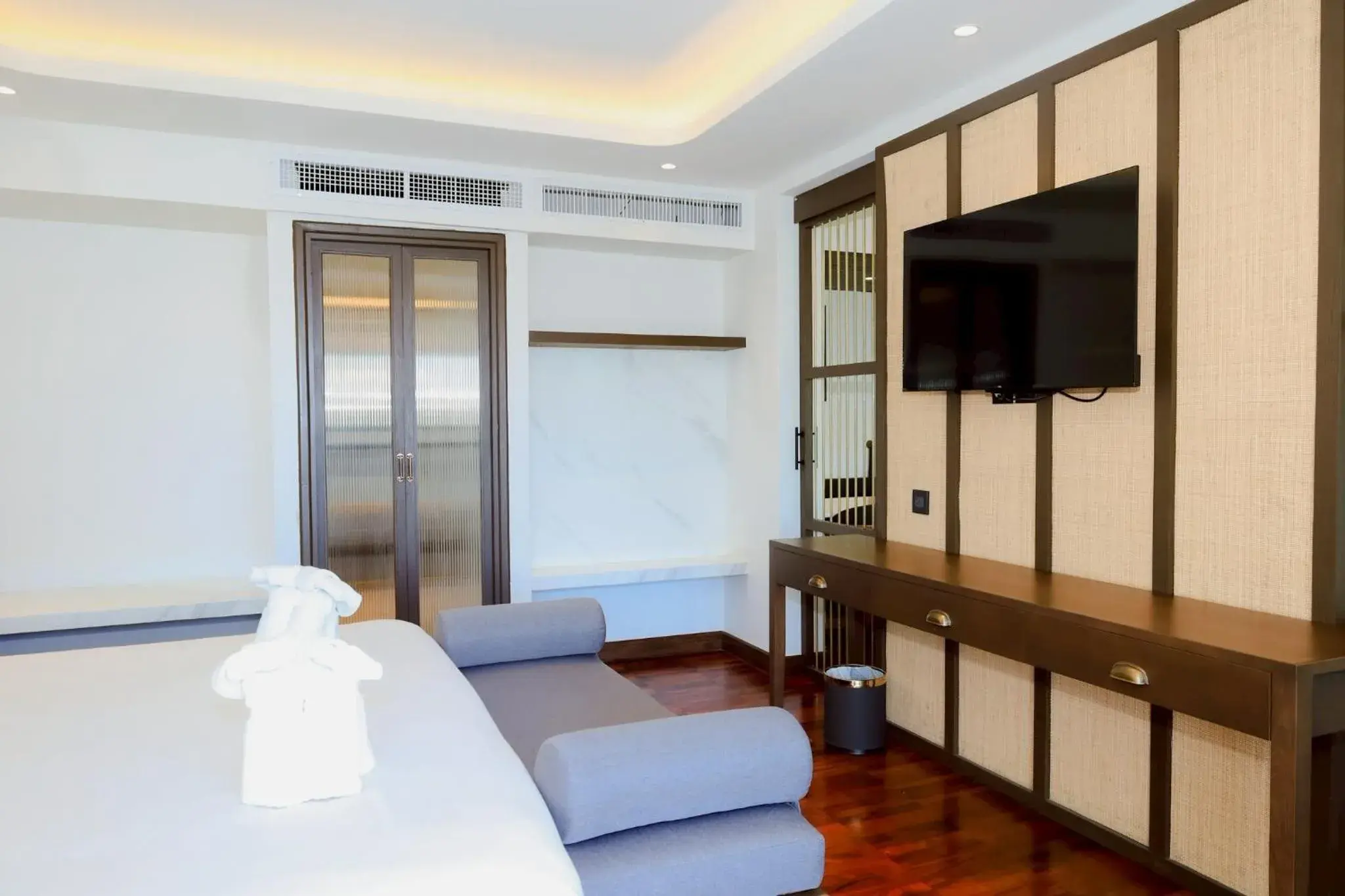 Living room, Bed in Peach Hill Resort - SHA Extra Plus Living room, Bed in Peach Hill Resort - SHA Extra Plus