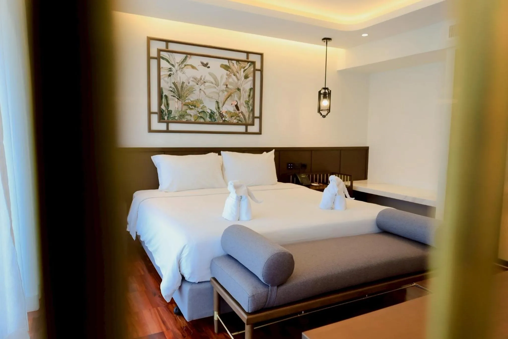 Bed in Peach Hill Resort - SHA Extra Plus