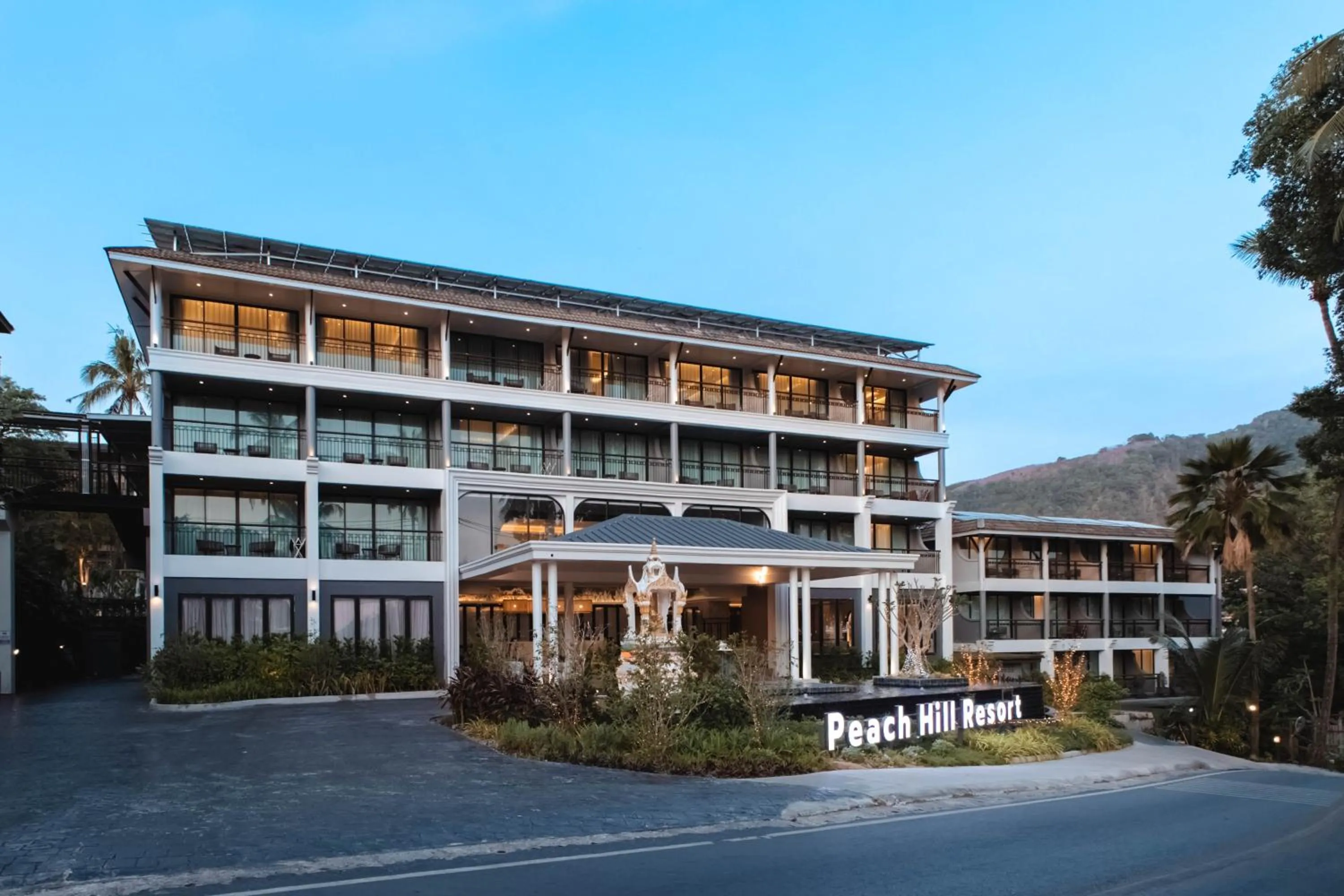 Property building in Peach Hill Resort - SHA Extra Plus