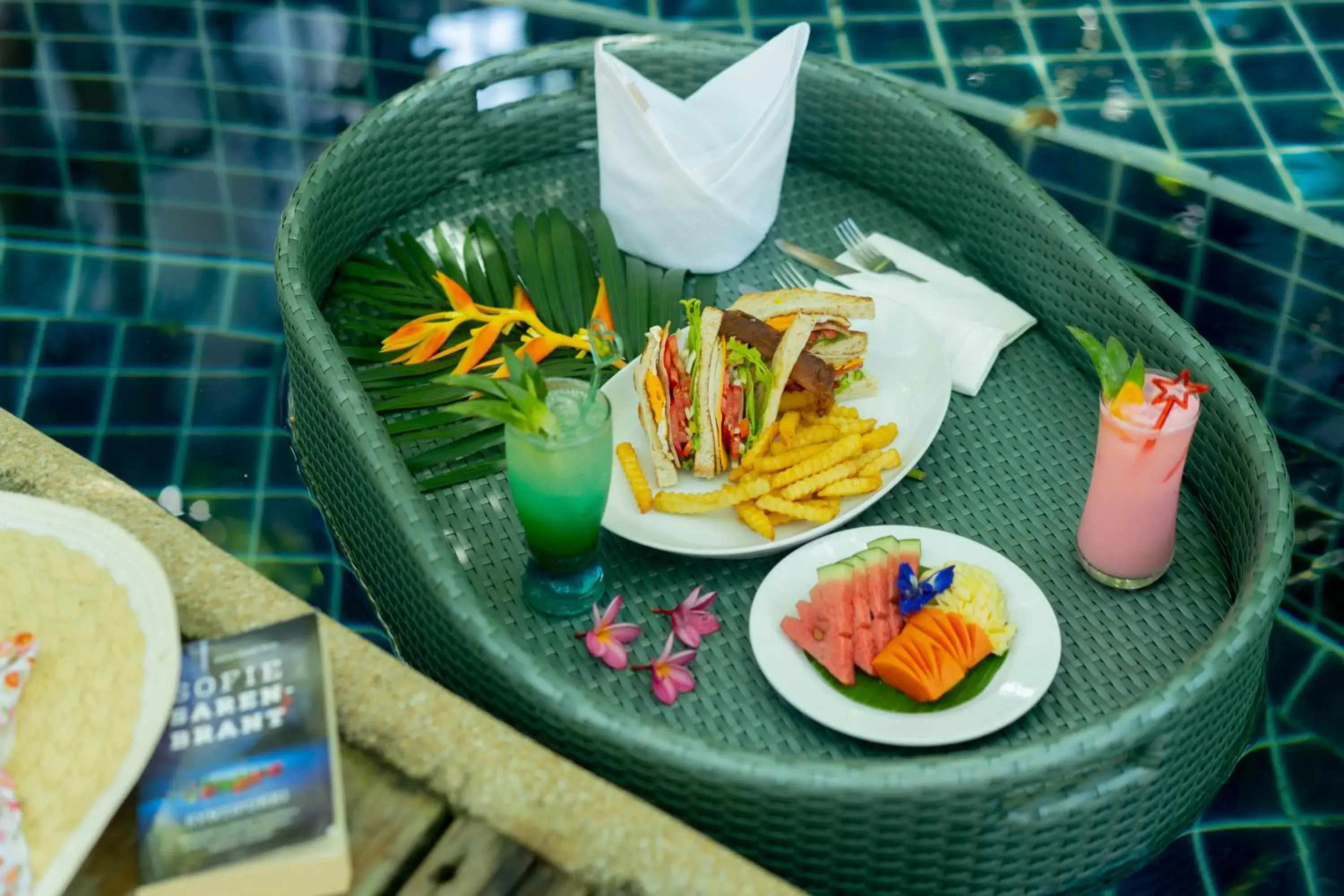 Food and drinks in Peach Hill Resort - SHA Extra Plus Food and drinks in Peach Hill Resort - SHA Extra Plus