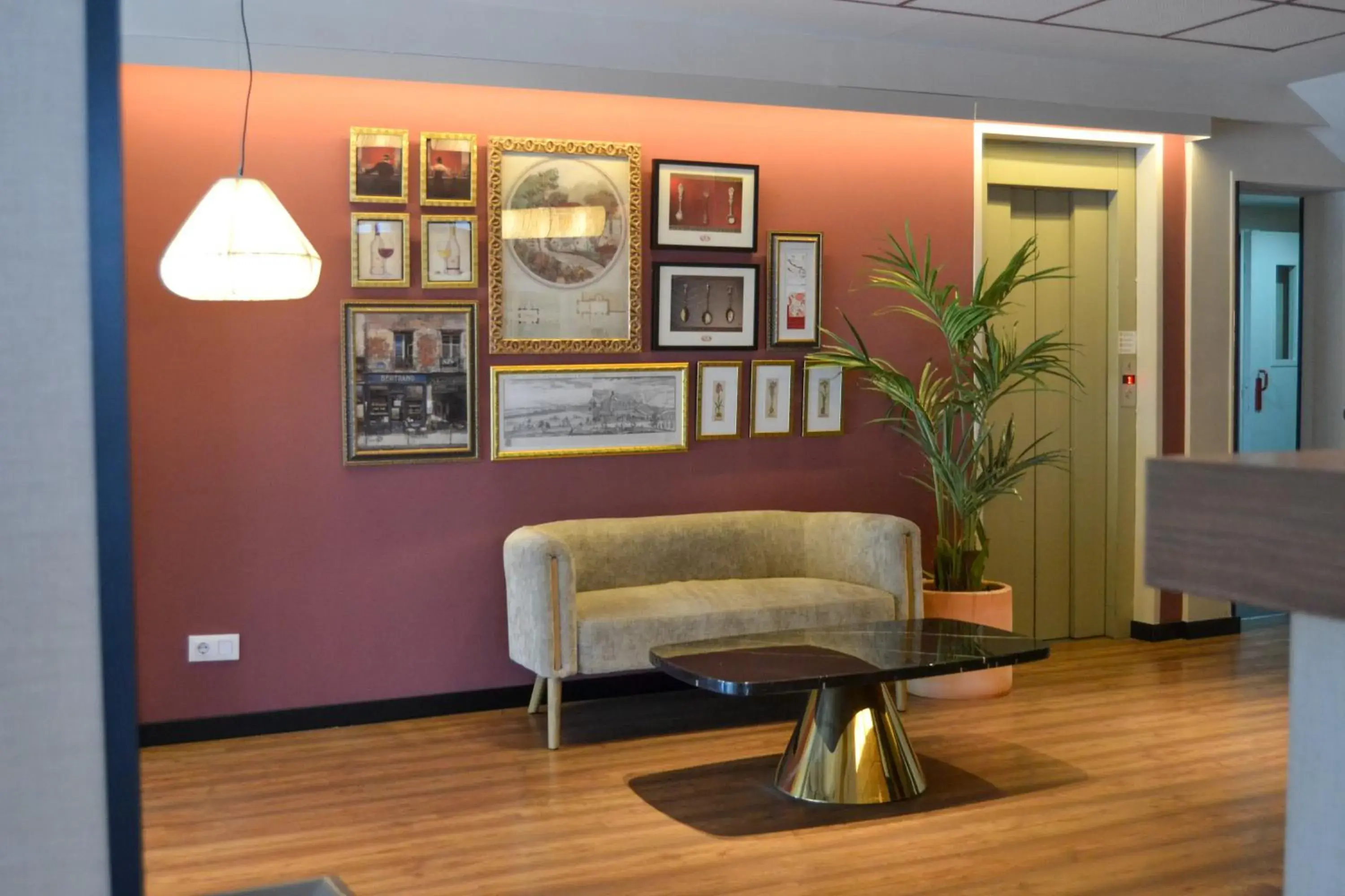 Lobby or reception in Sweet Hotel Renasa Lobby or reception in Sweet Hotel Renasa