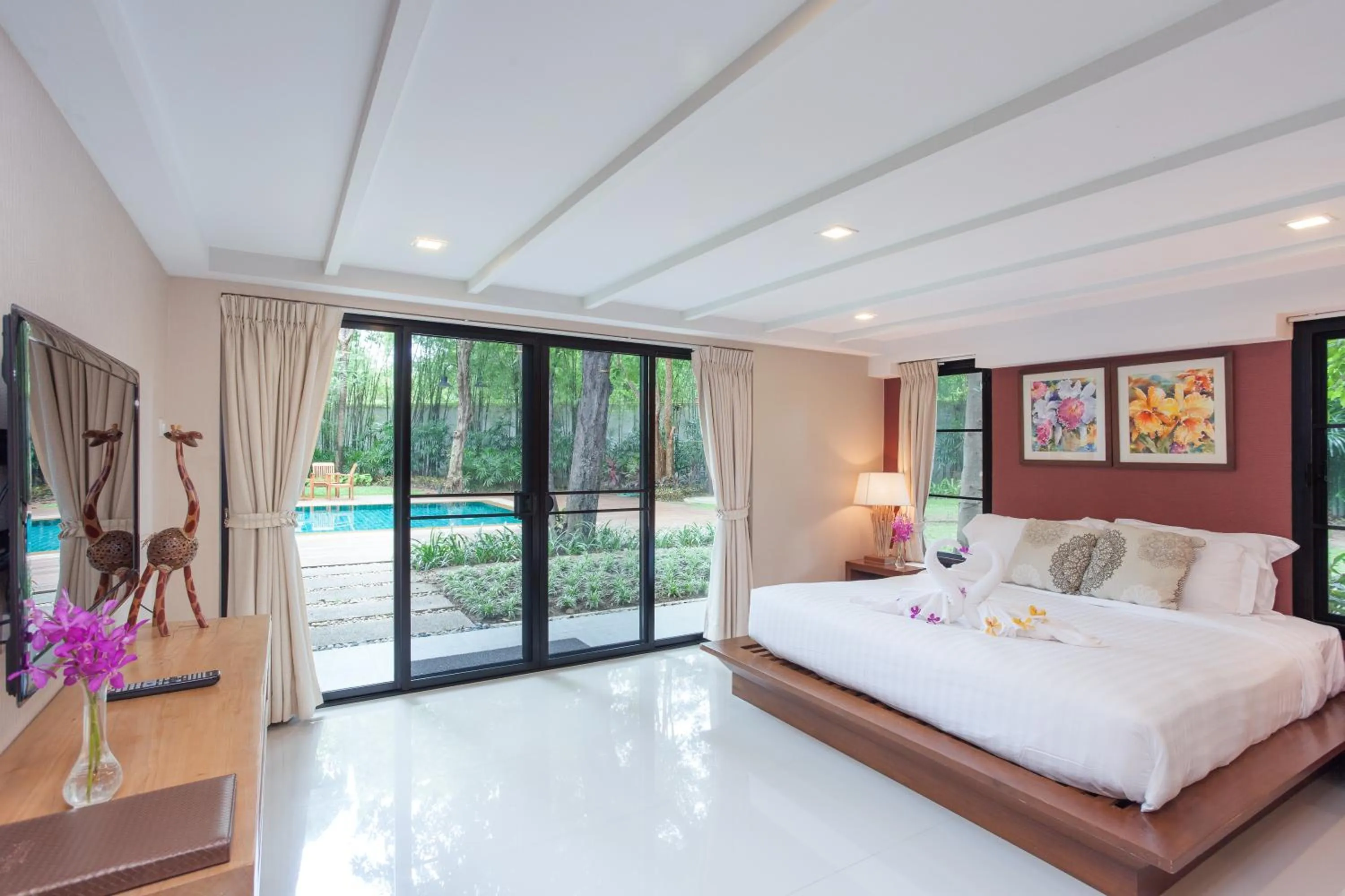 Bedroom, Bed in Raya Resort Beach front - The Most Green Resort in Cha-am