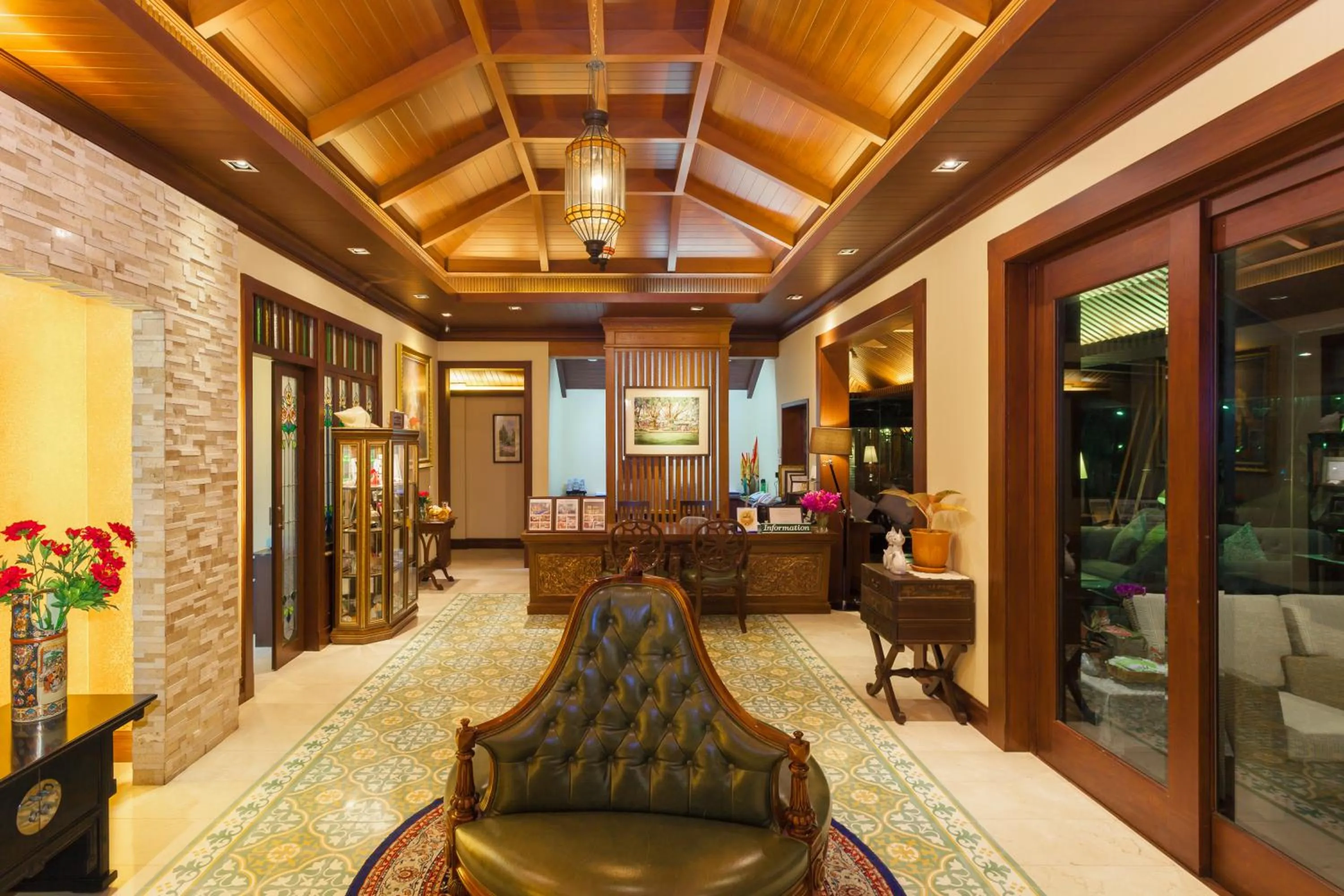 Lobby or reception in Raya Resort Beach front - The Most Green Resort in Cha-am