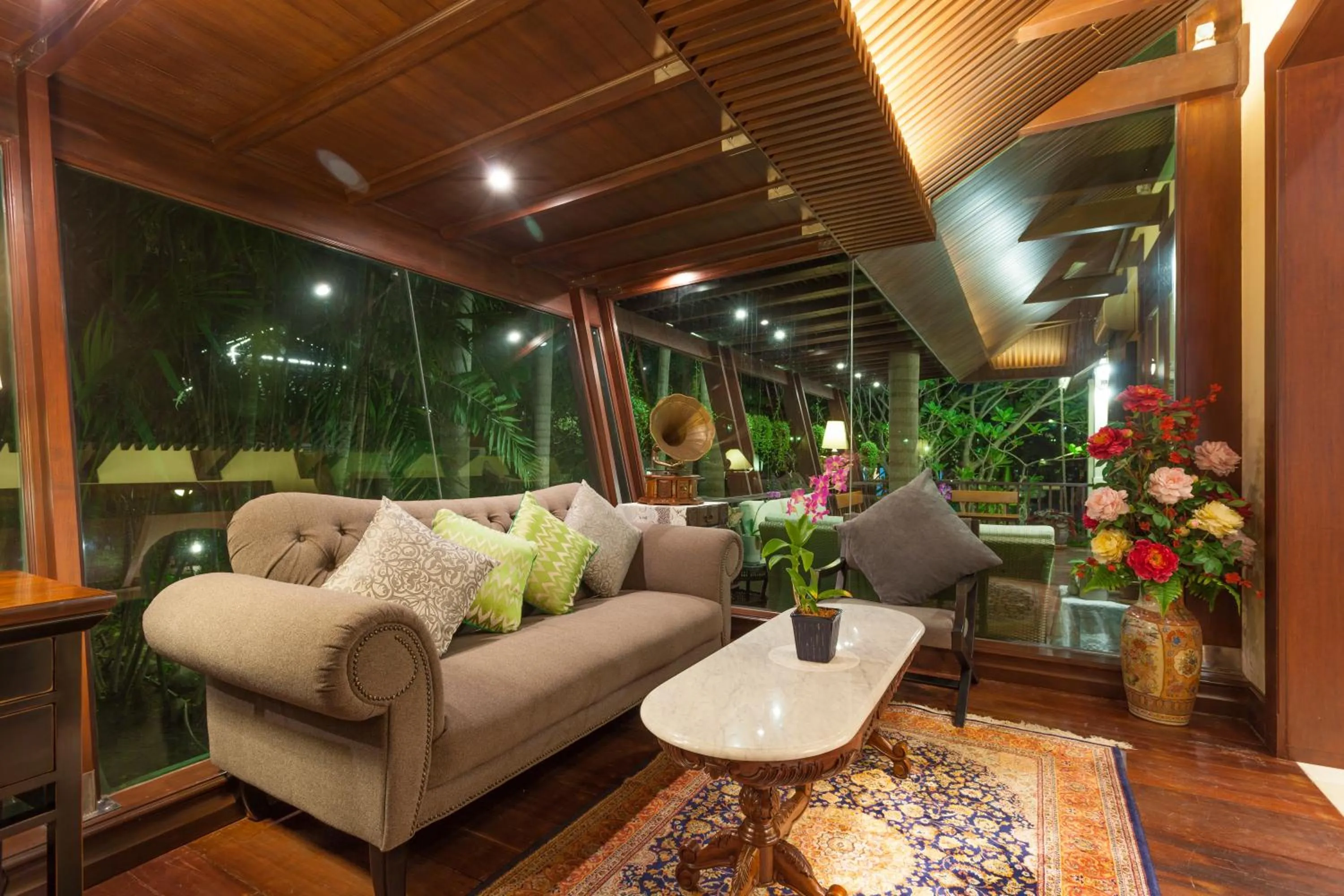 Lobby or reception in Raya Resort Beach front - The Most Green Resort in Cha-am