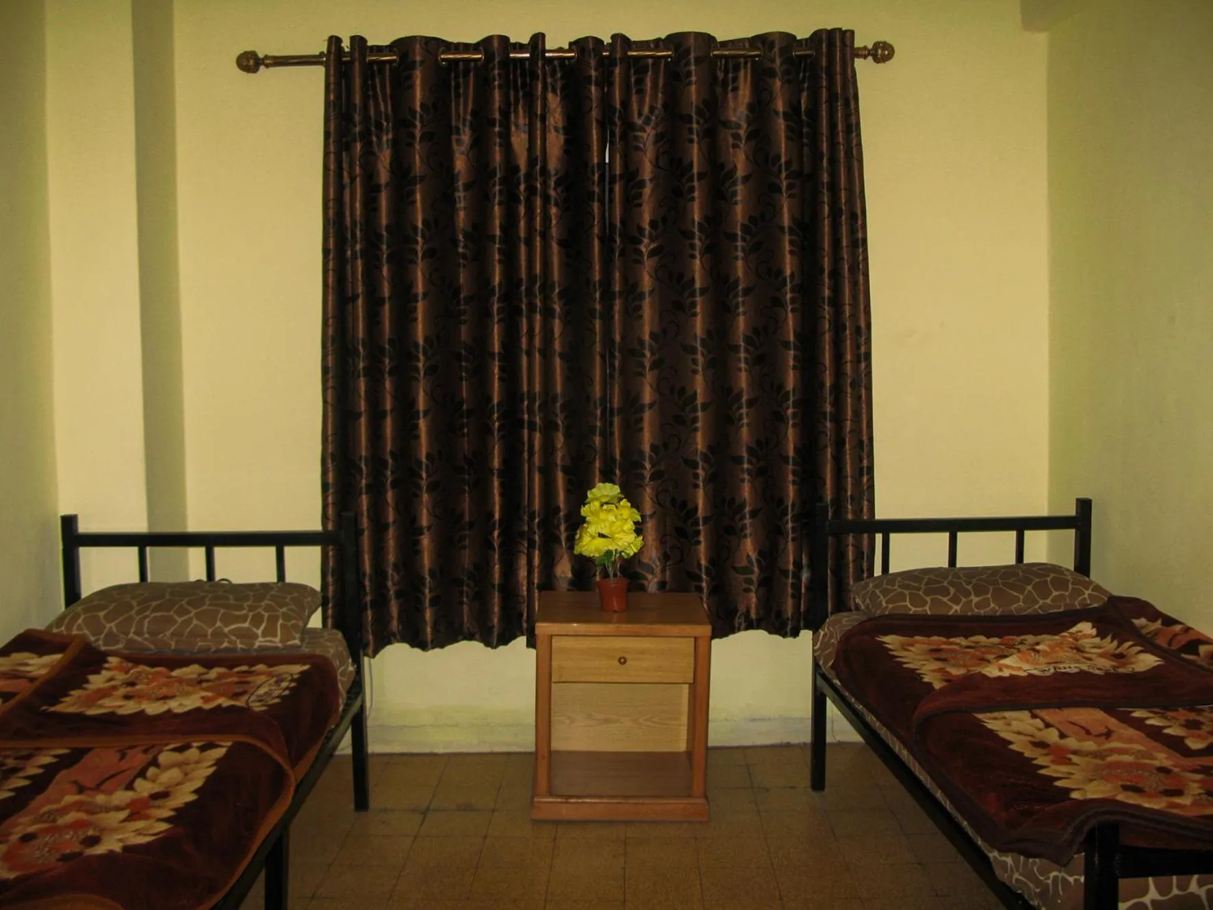 Bedroom, Bed in Cliff Hostel