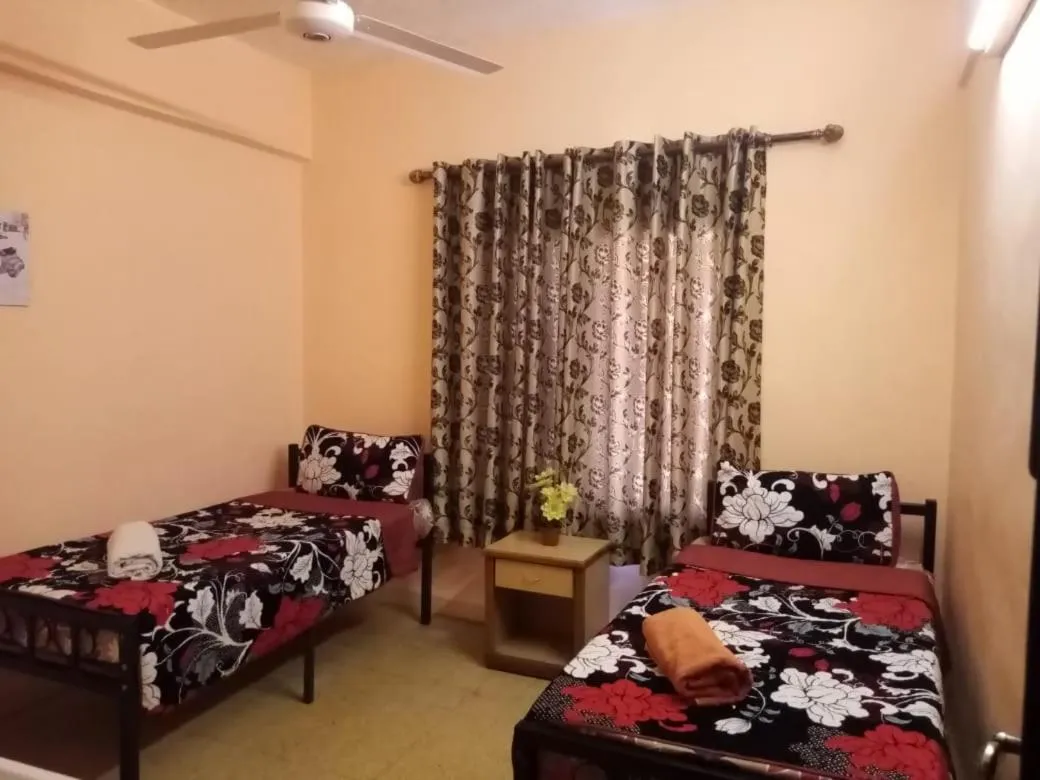 Bedroom, Bed in Cliff Hostel