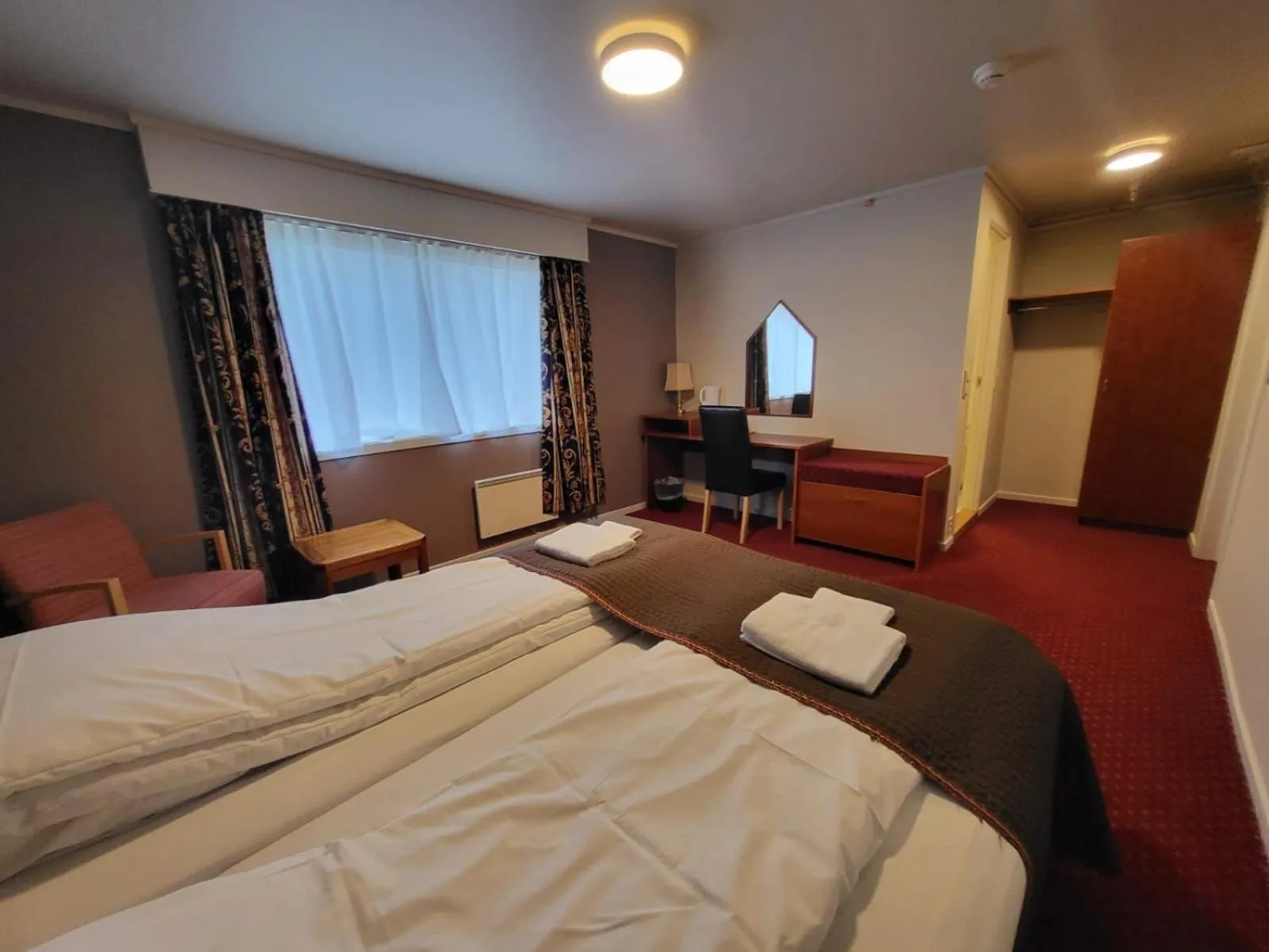 Bed in Strand Fjordhotel