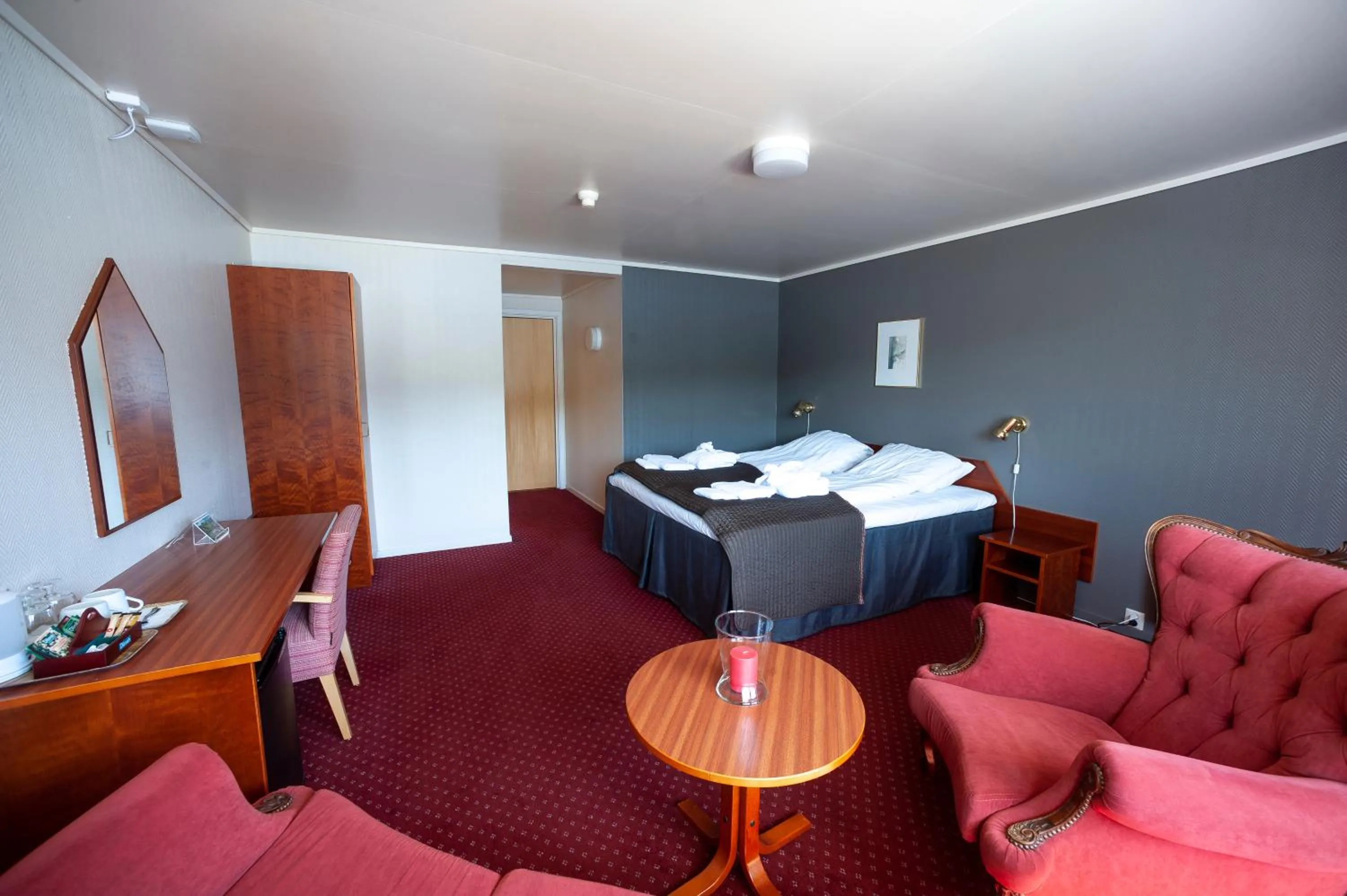 Bed in Strand Fjordhotel