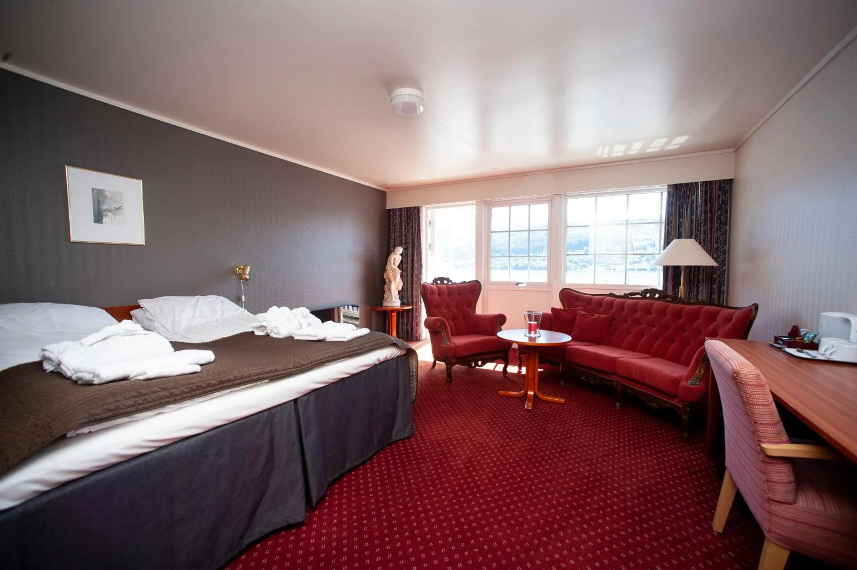 Bed in Strand Fjordhotel