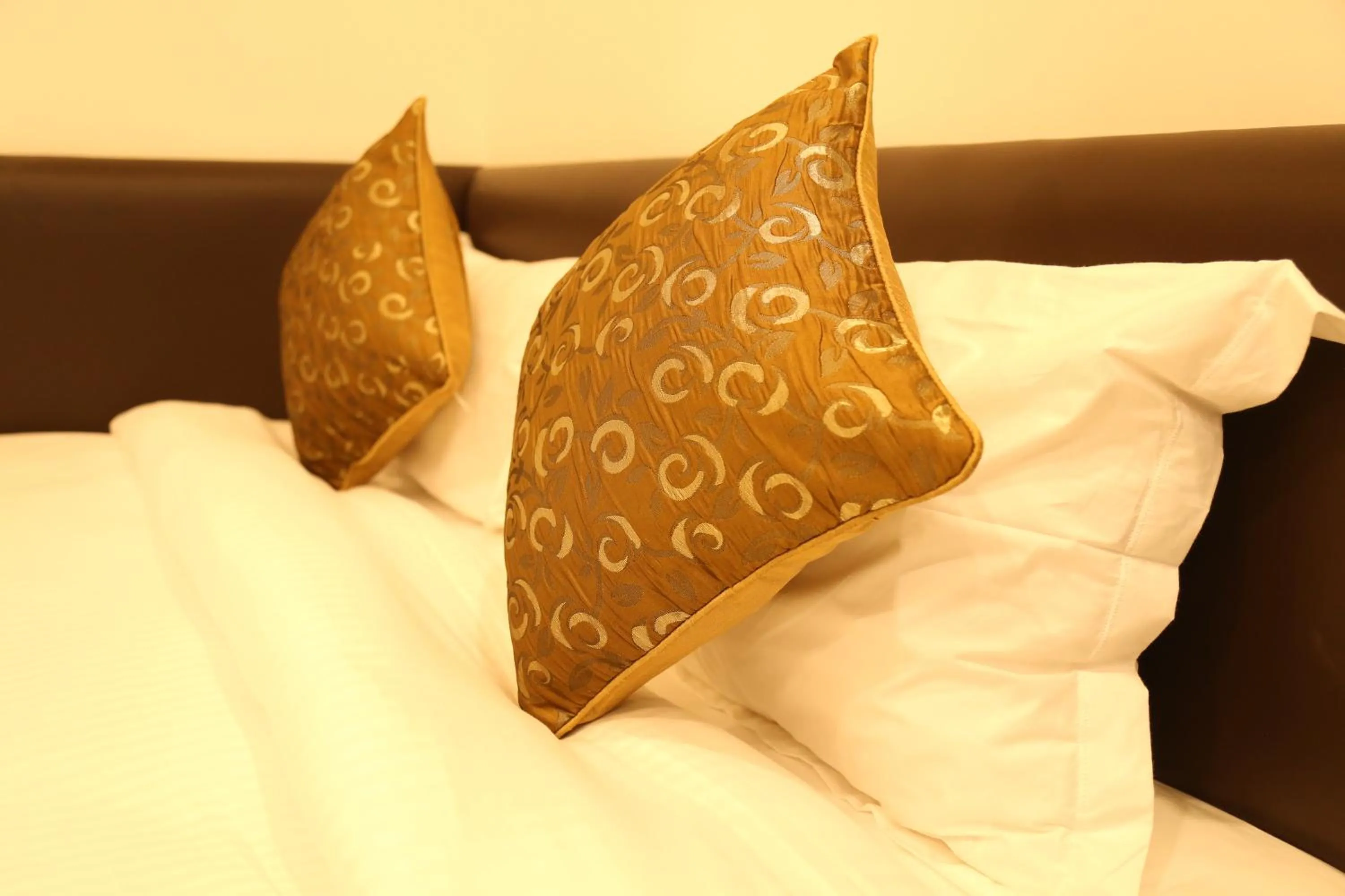 Bed in Hotel Delight