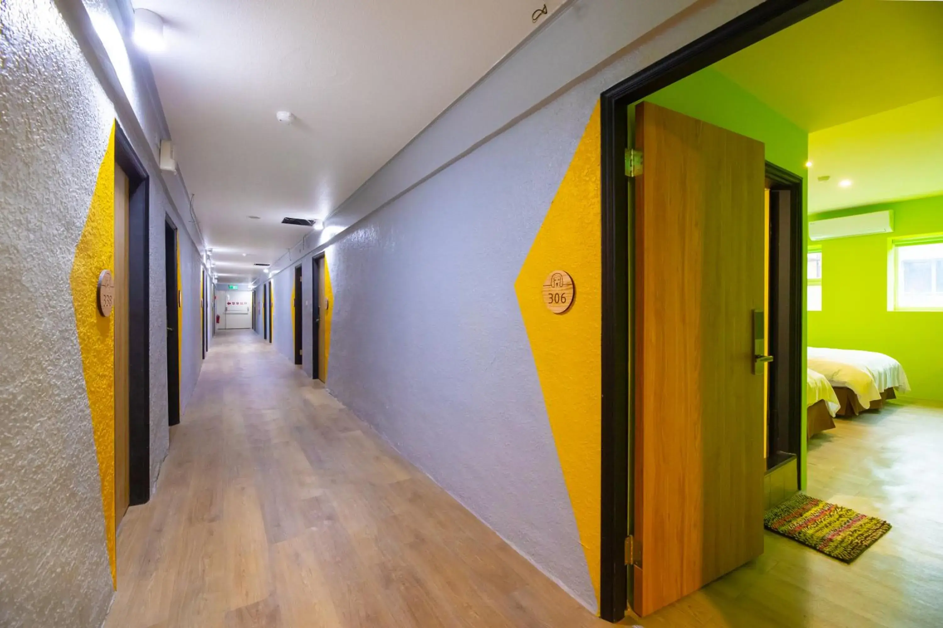 On site, Bed in King Hot Spring Hotel On site, Bed in King Hot Spring Hotel