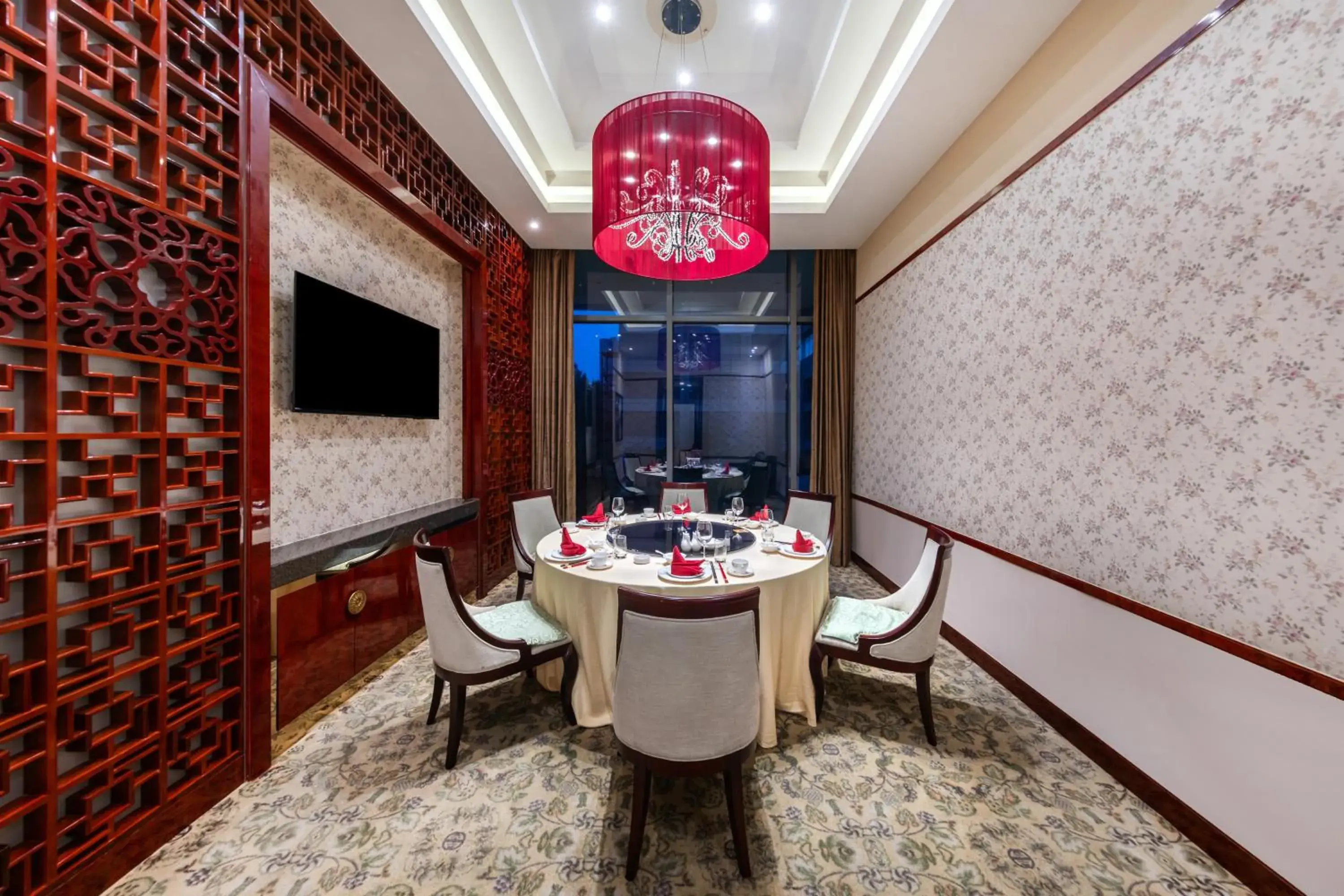 Restaurant/places to eat in DoubleTree By Hilton Wuxi Restaurant/places to eat in DoubleTree By Hilton Wuxi