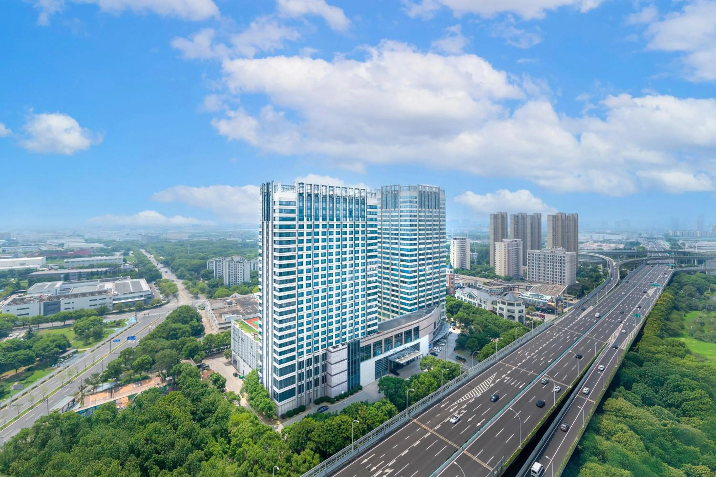 Property building in DoubleTree By Hilton Wuxi