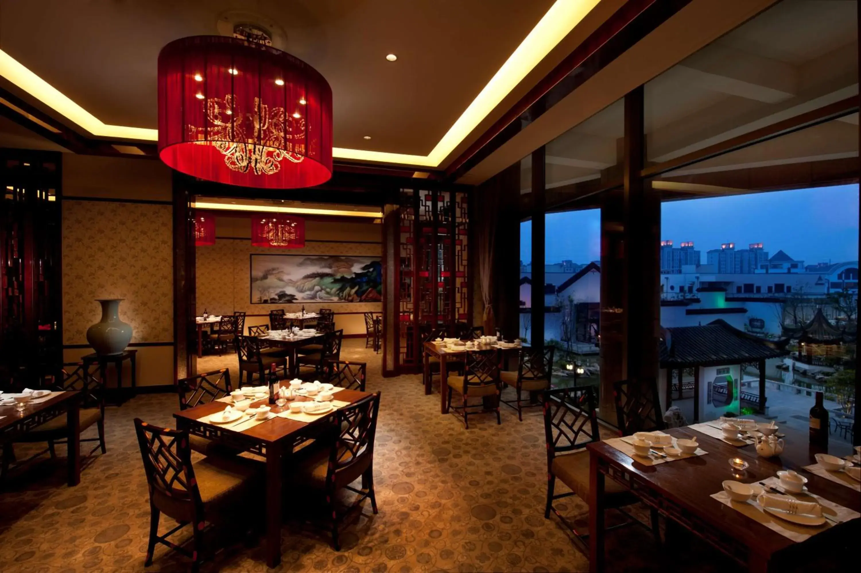 Restaurant/places to eat in DoubleTree By Hilton Wuxi Restaurant/places to eat in DoubleTree By Hilton Wuxi