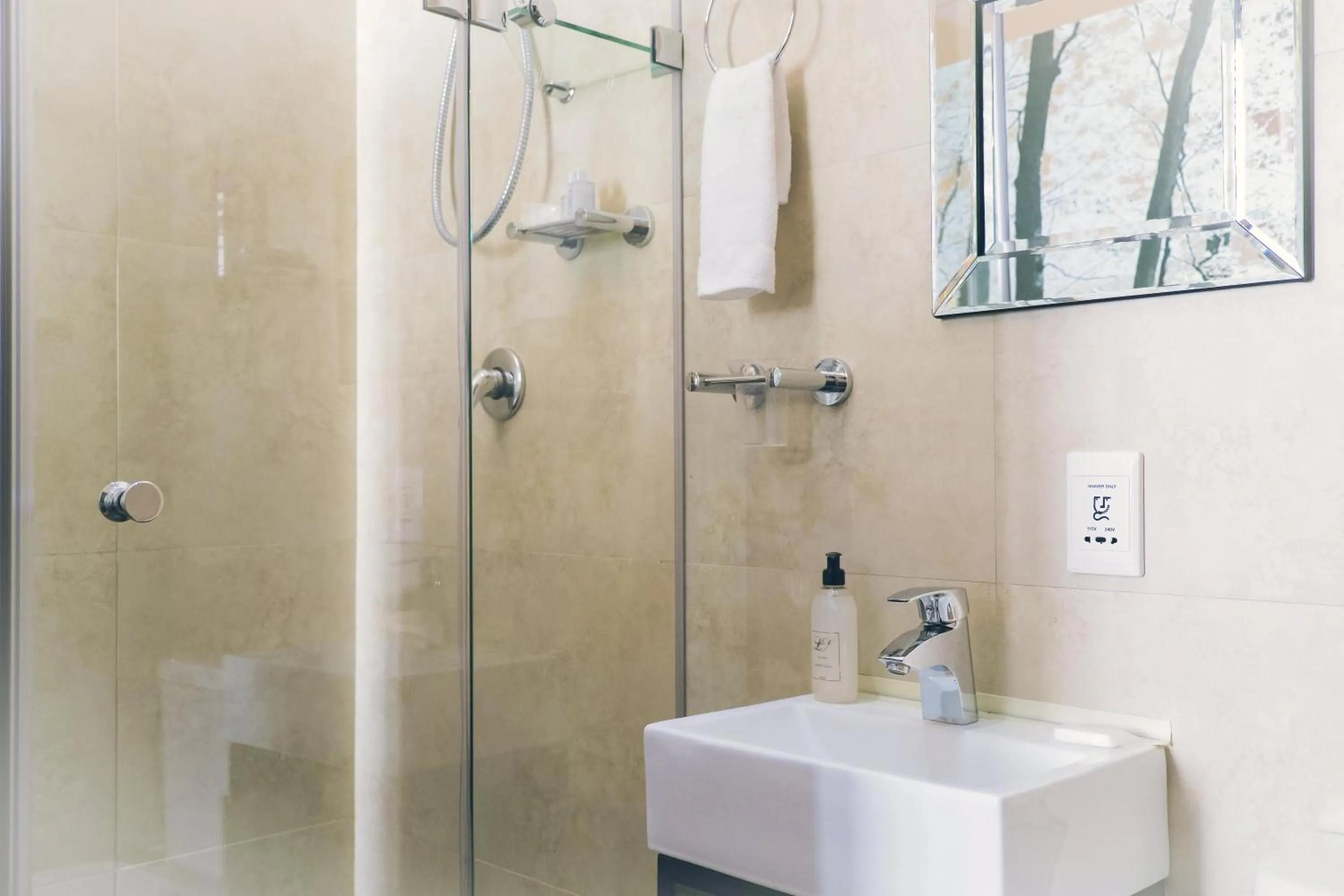 Bathroom in Wilton Manor SOLAR ENERGY