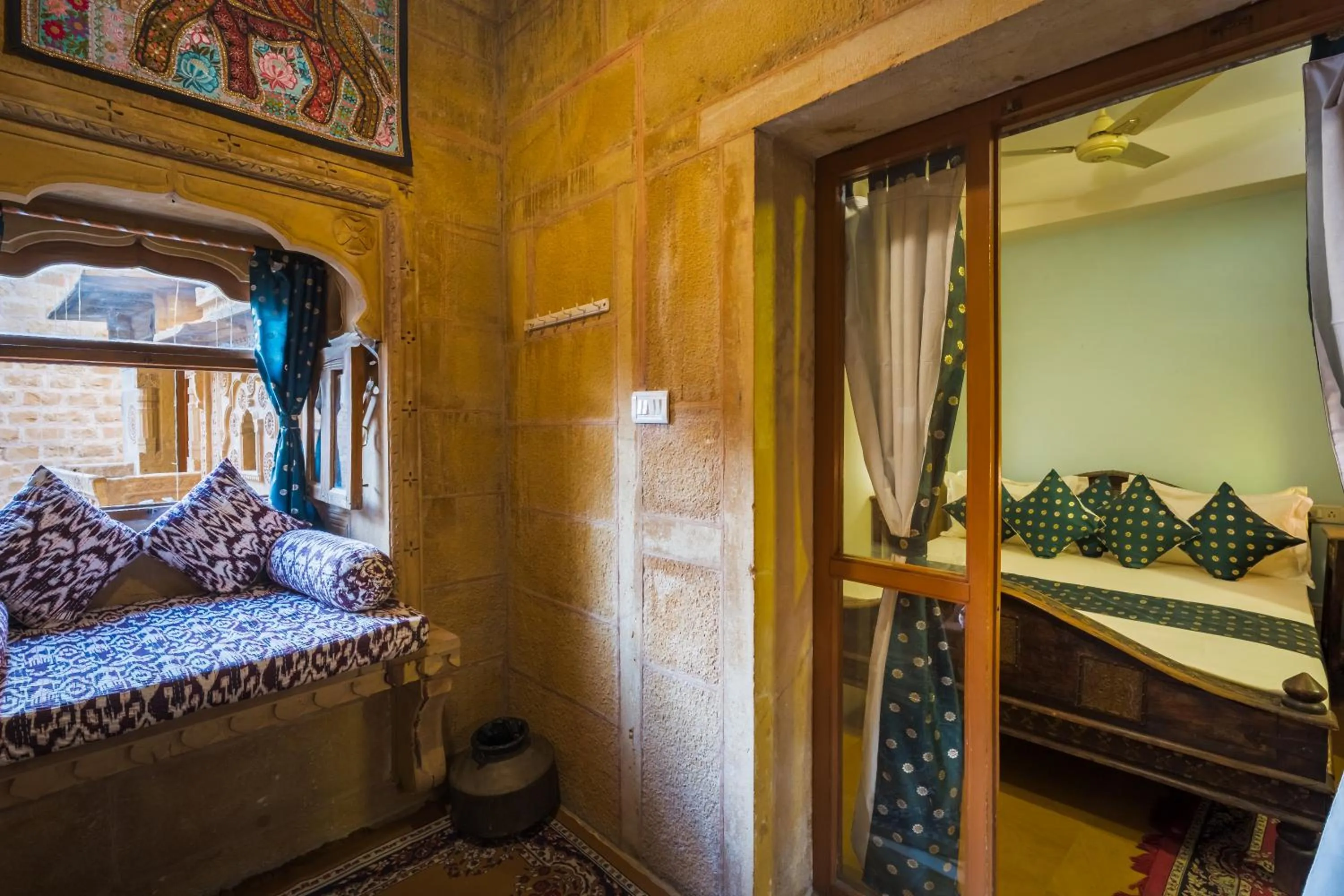 Bed in Hotel Rajmandir