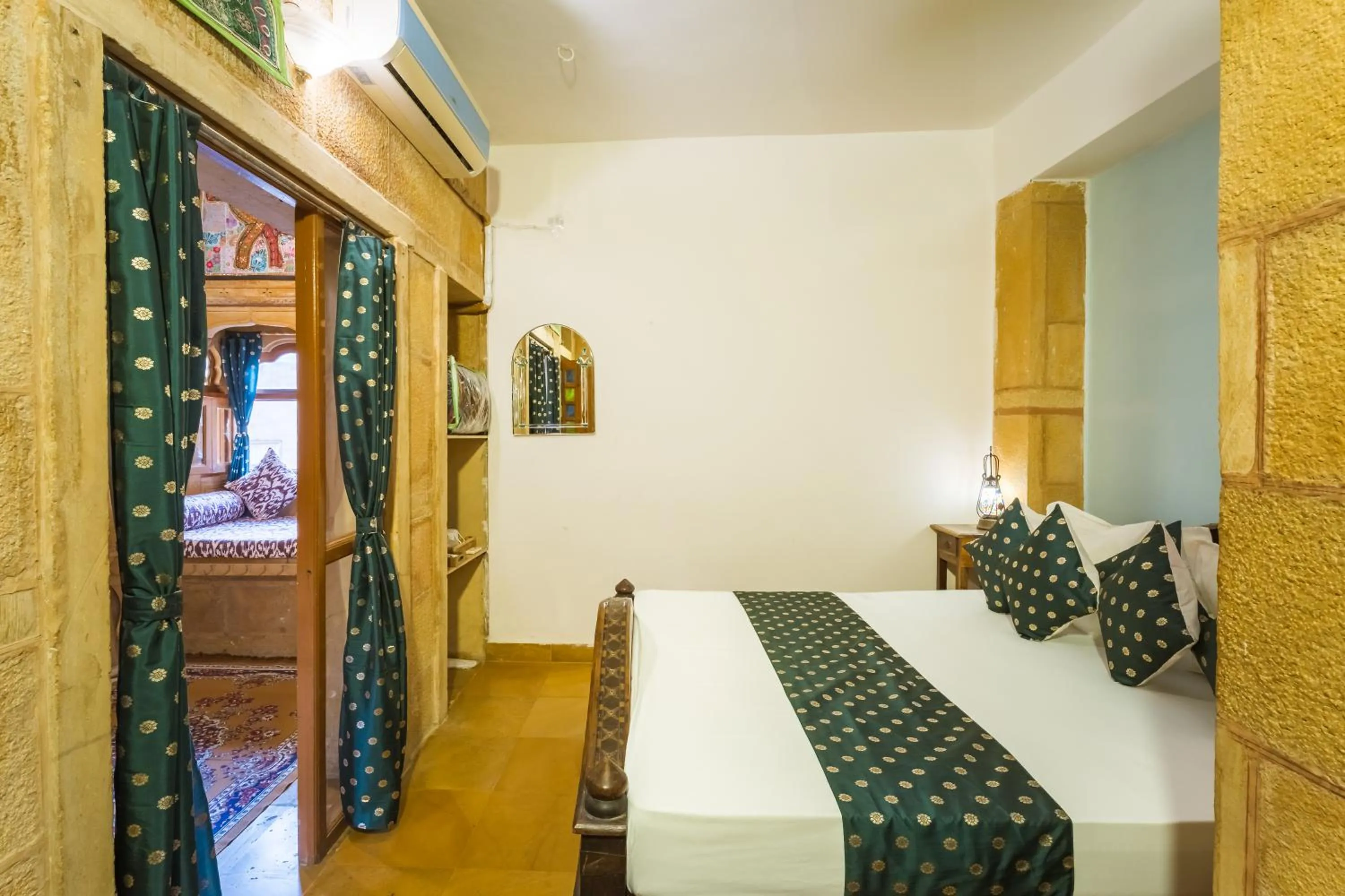 Bed in Hotel Rajmandir