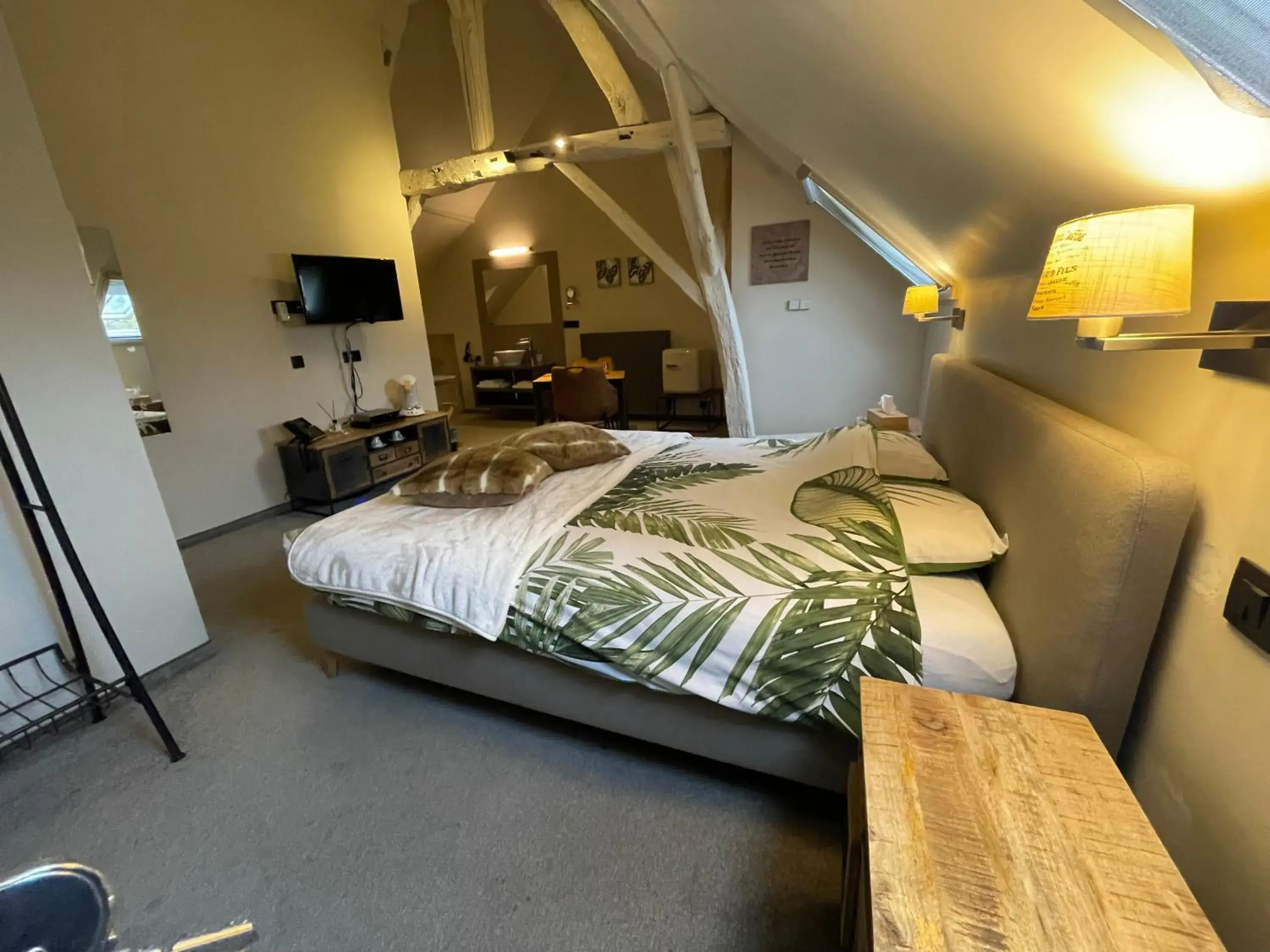 King Room with Spa Bath in De Verborgen Parel B&B King Room with Spa Bath in De Verborgen Parel B&B