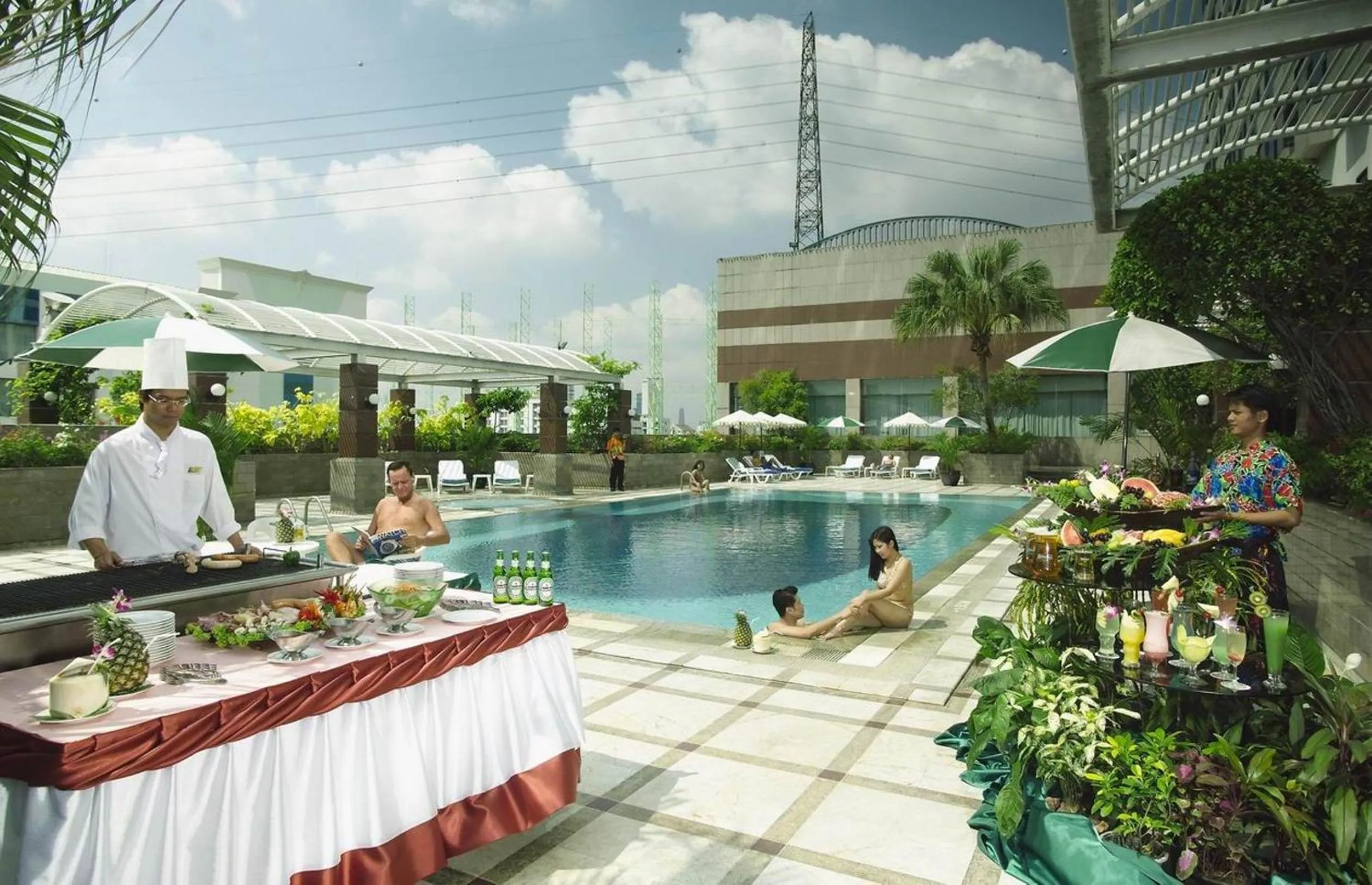 Swimming pool in Ramada by Wyndham Bangkok Chaophya Park
