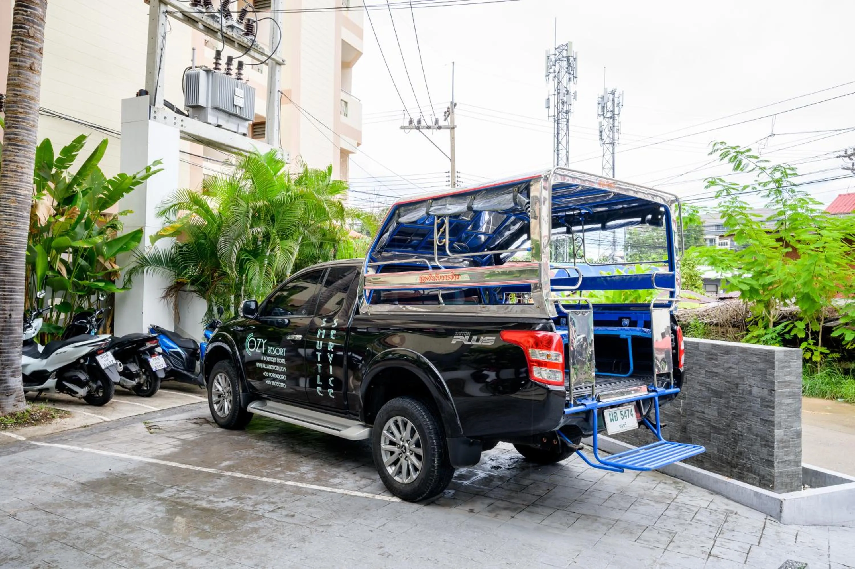 shuttle in Cozy Resort, A Boutique Hotel
