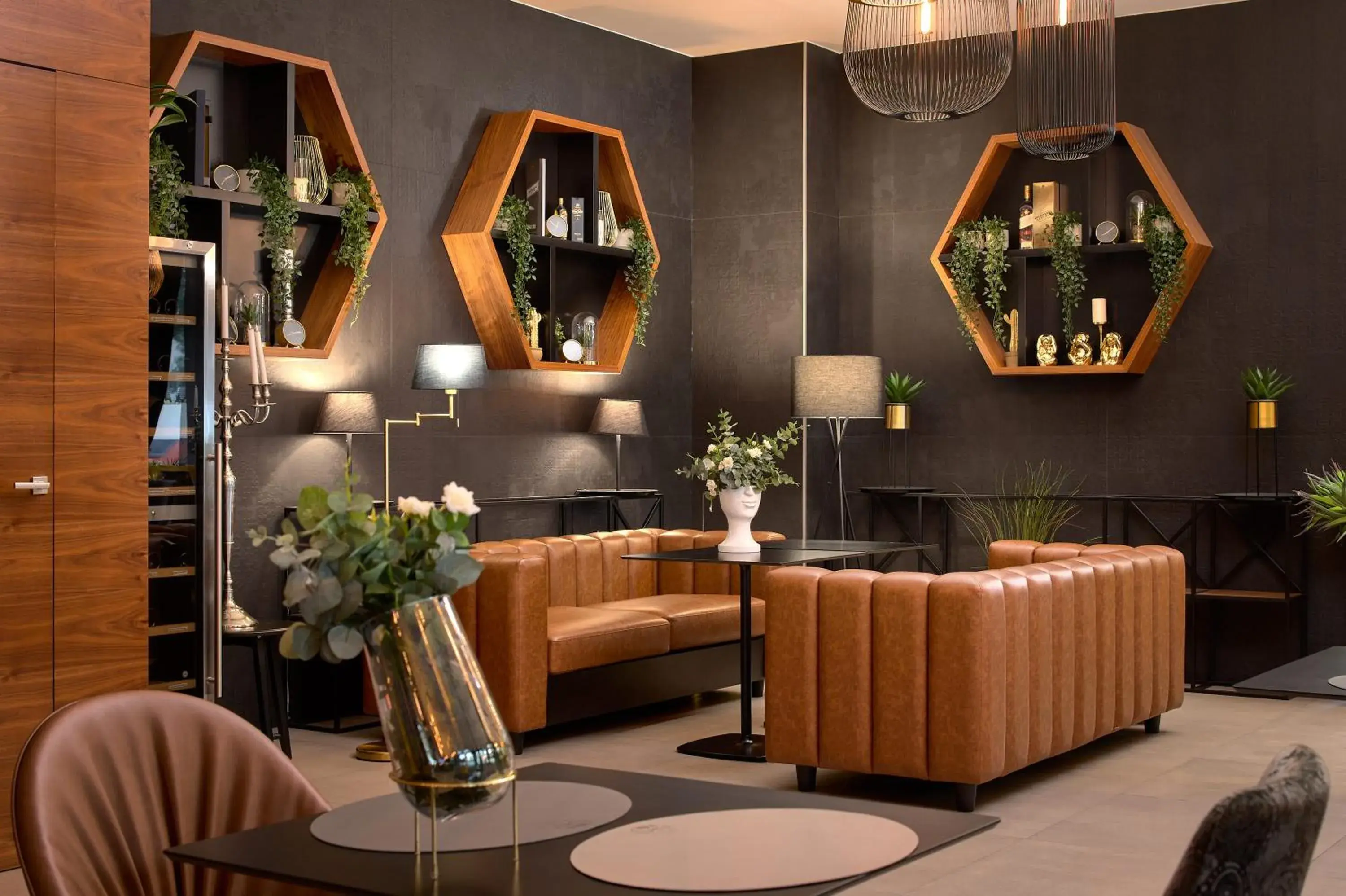 Restaurant/places to eat in Sia Split Hotel Restaurant/places to eat in Sia Split Hotel