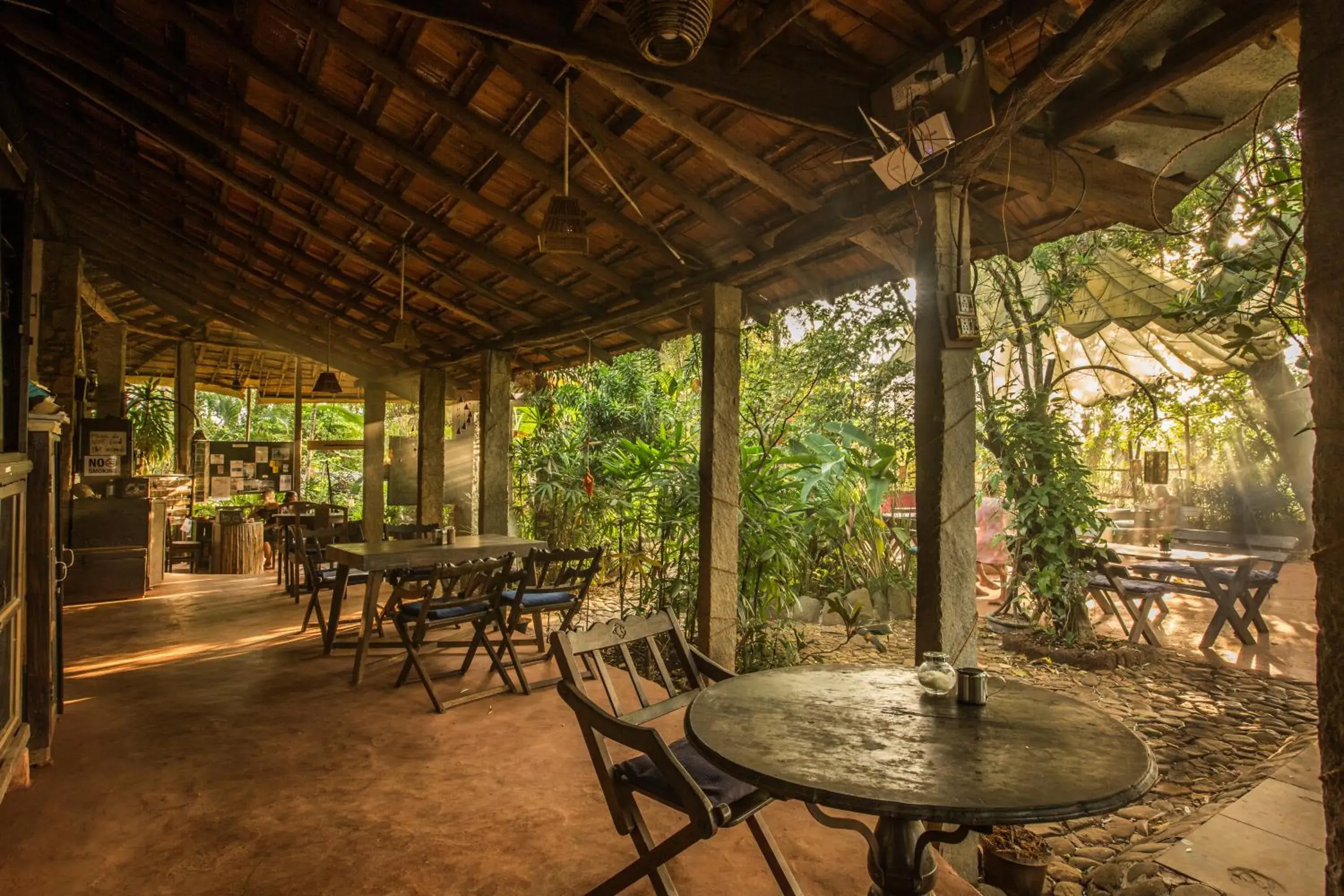 Lounge or bar in Bhakti Kutir Lounge or bar in Bhakti Kutir