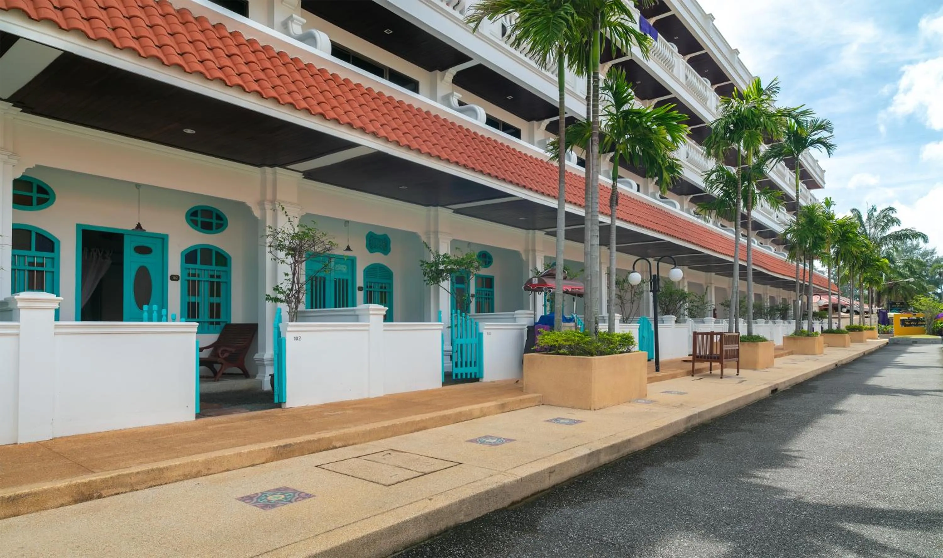 Property building in The Old Phuket - Karon Beach Resort