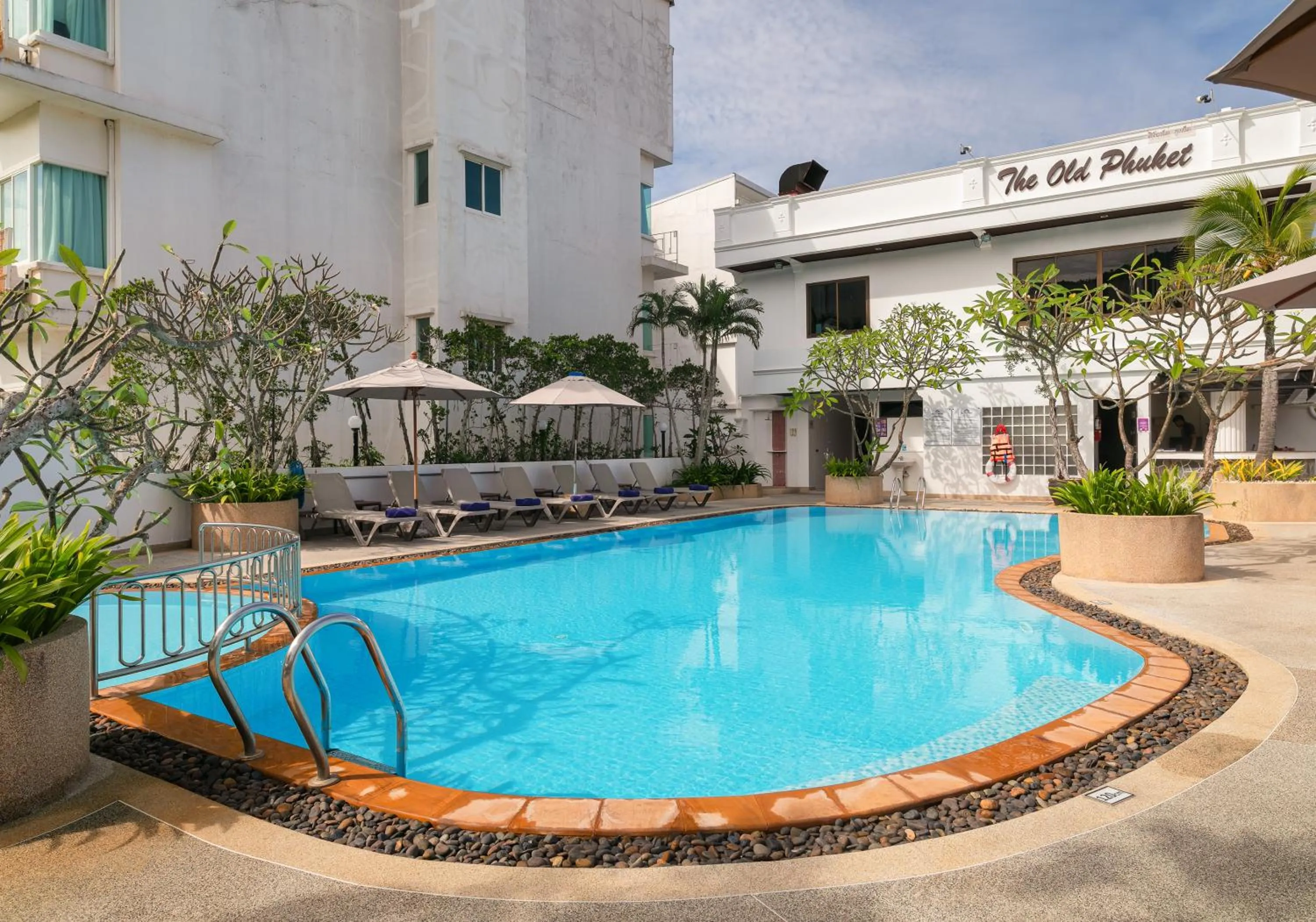 Property building in The Old Phuket - Karon Beach Resort