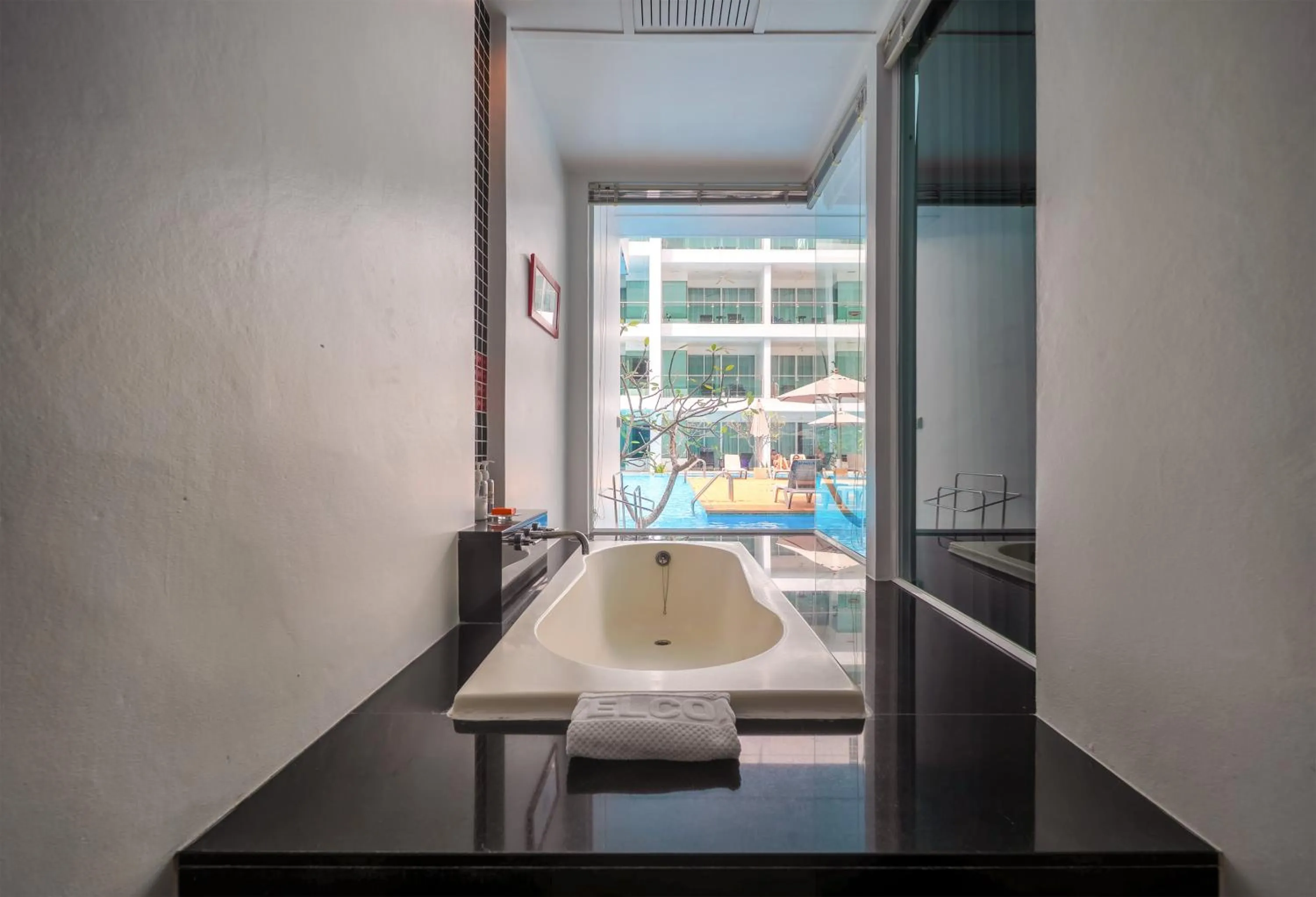 Bathroom in The Old Phuket - Karon Beach Resort