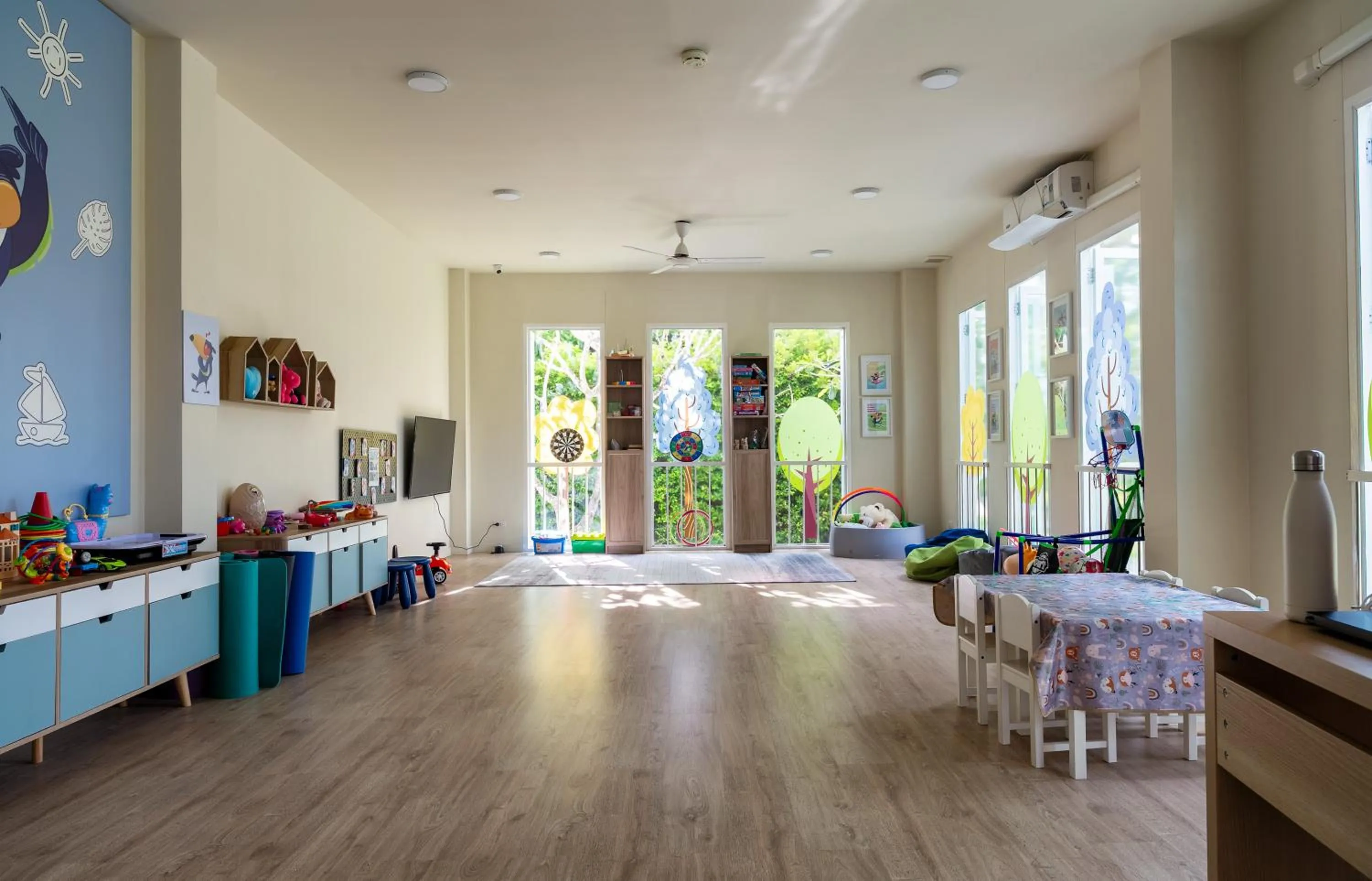 Property building in The Old Phuket - Karon Beach Resort