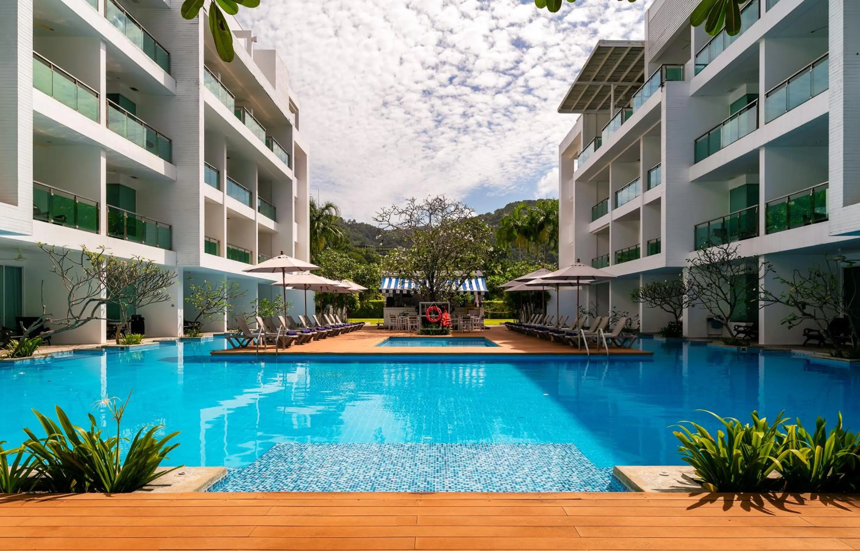 Property building in The Old Phuket - Karon Beach Resort