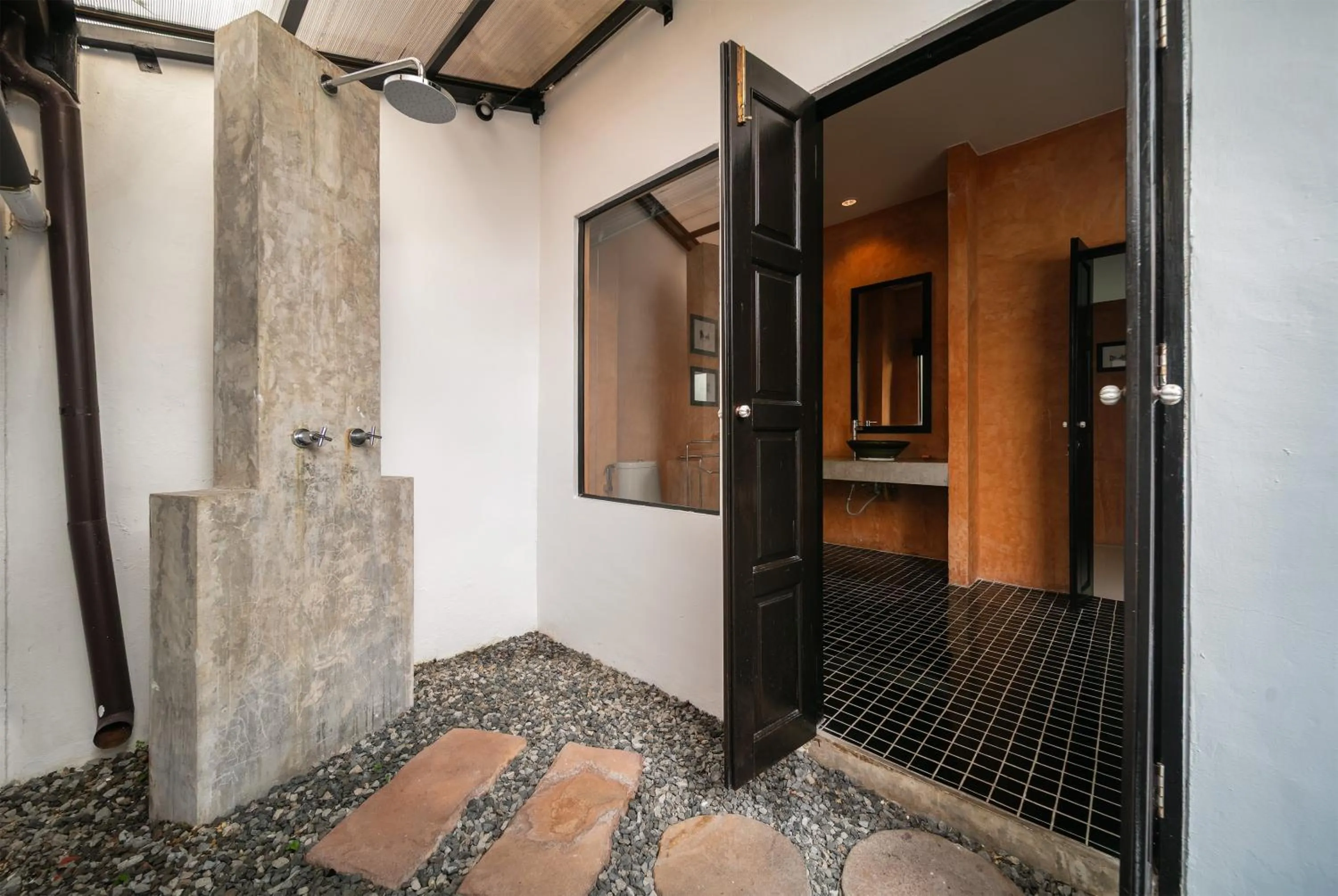 Shower in The Old Phuket - Karon Beach Resort