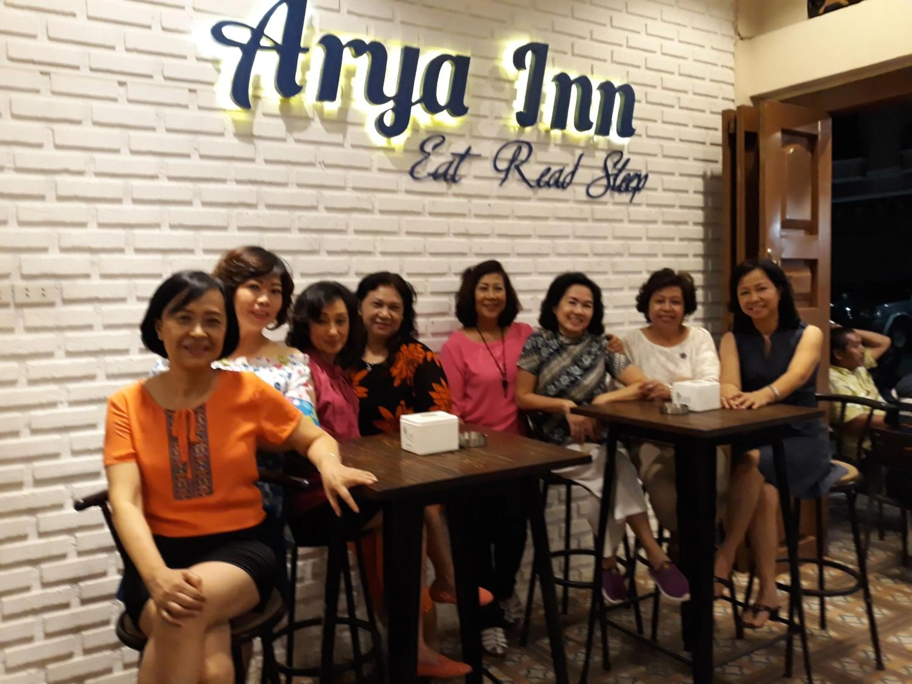 Arya Inn